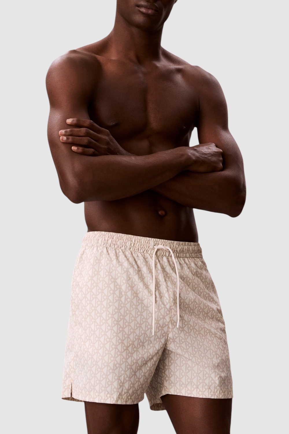 תמונת דוגמן קידמית של מכנסי בגד ים