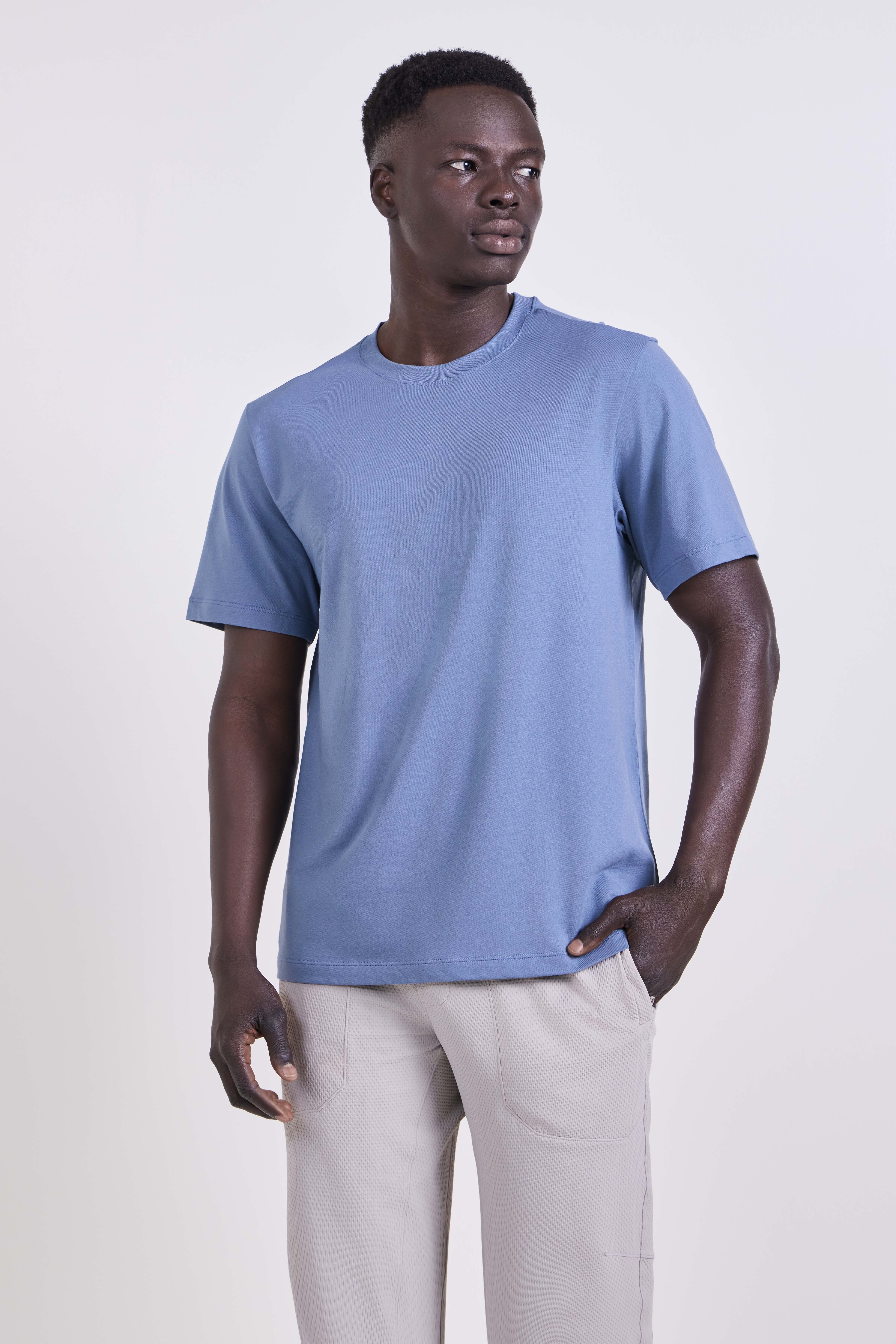 תמונת דוגמן קידמית של Zeroed In Short Sleeve Shirt