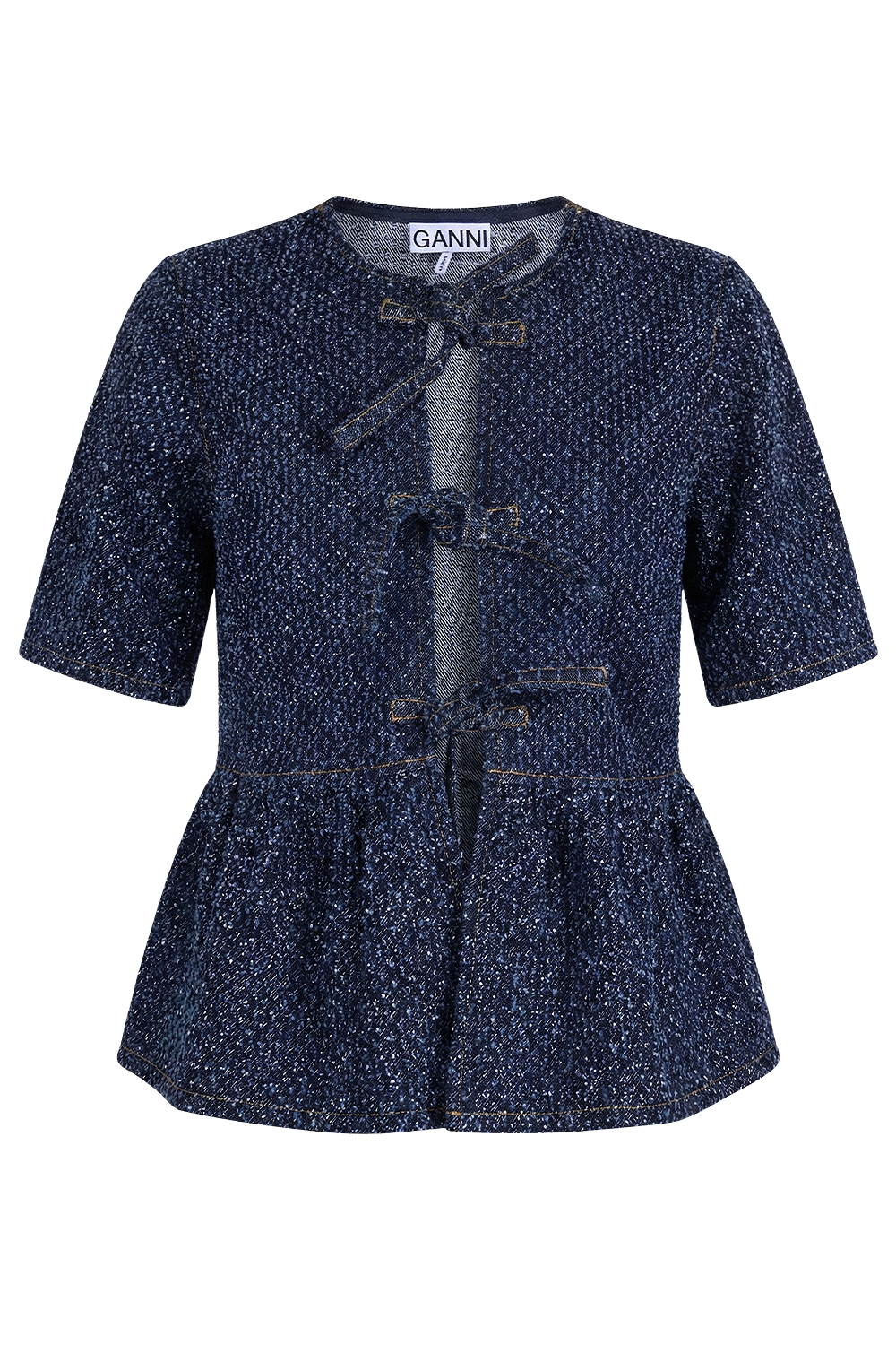 תמונה קידמית של חולצת דנים קשירה