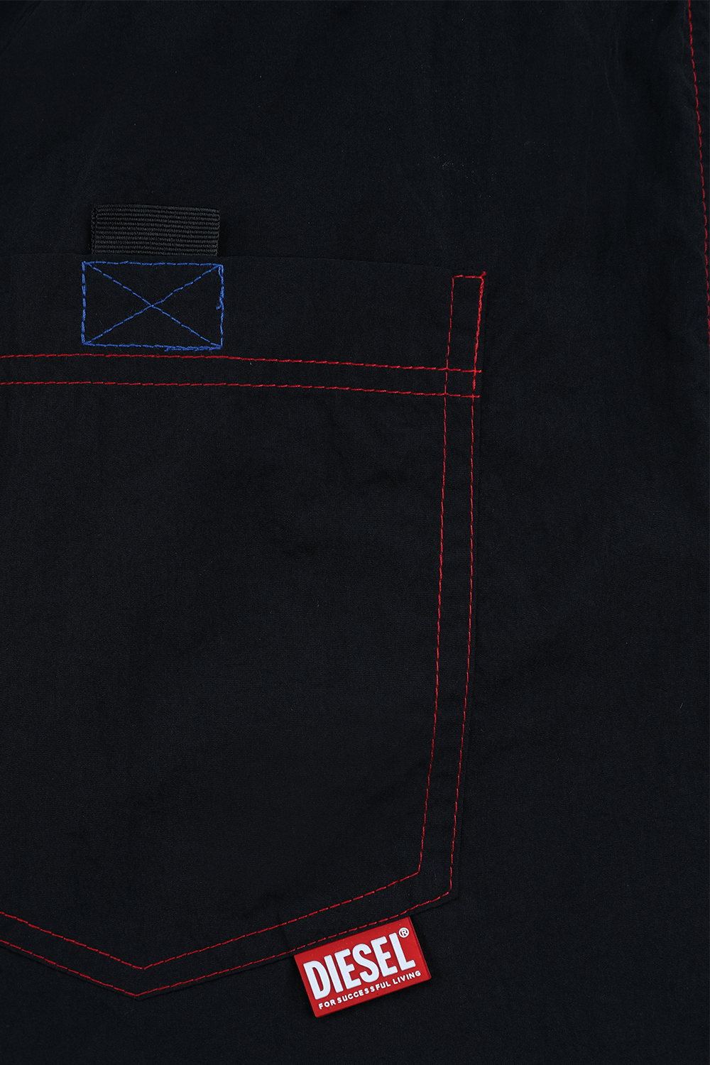 מכנסי בגד ים שחורים עם לוגו מירוצים DIESEL