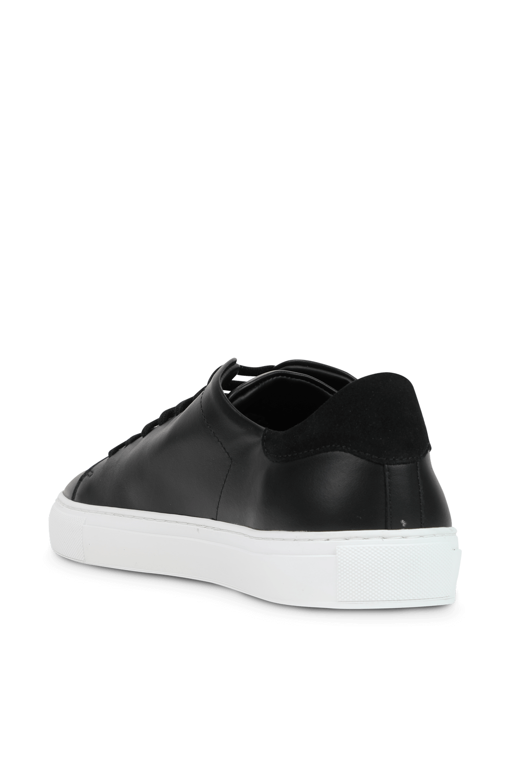 תמונה אחורית של נעלי סניקרס קלין 90