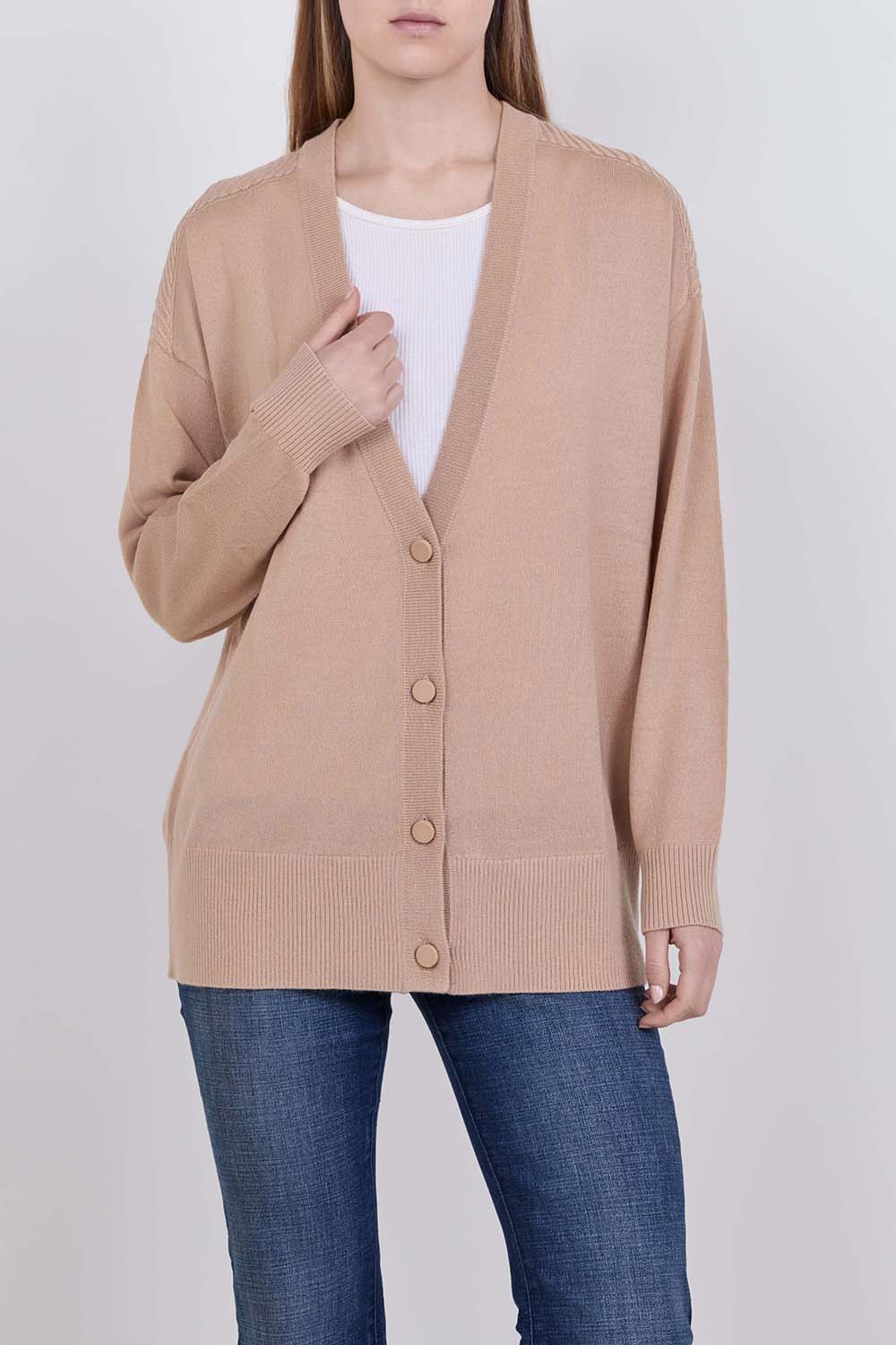 תמונת דוגמן קידמית של קרדיגן