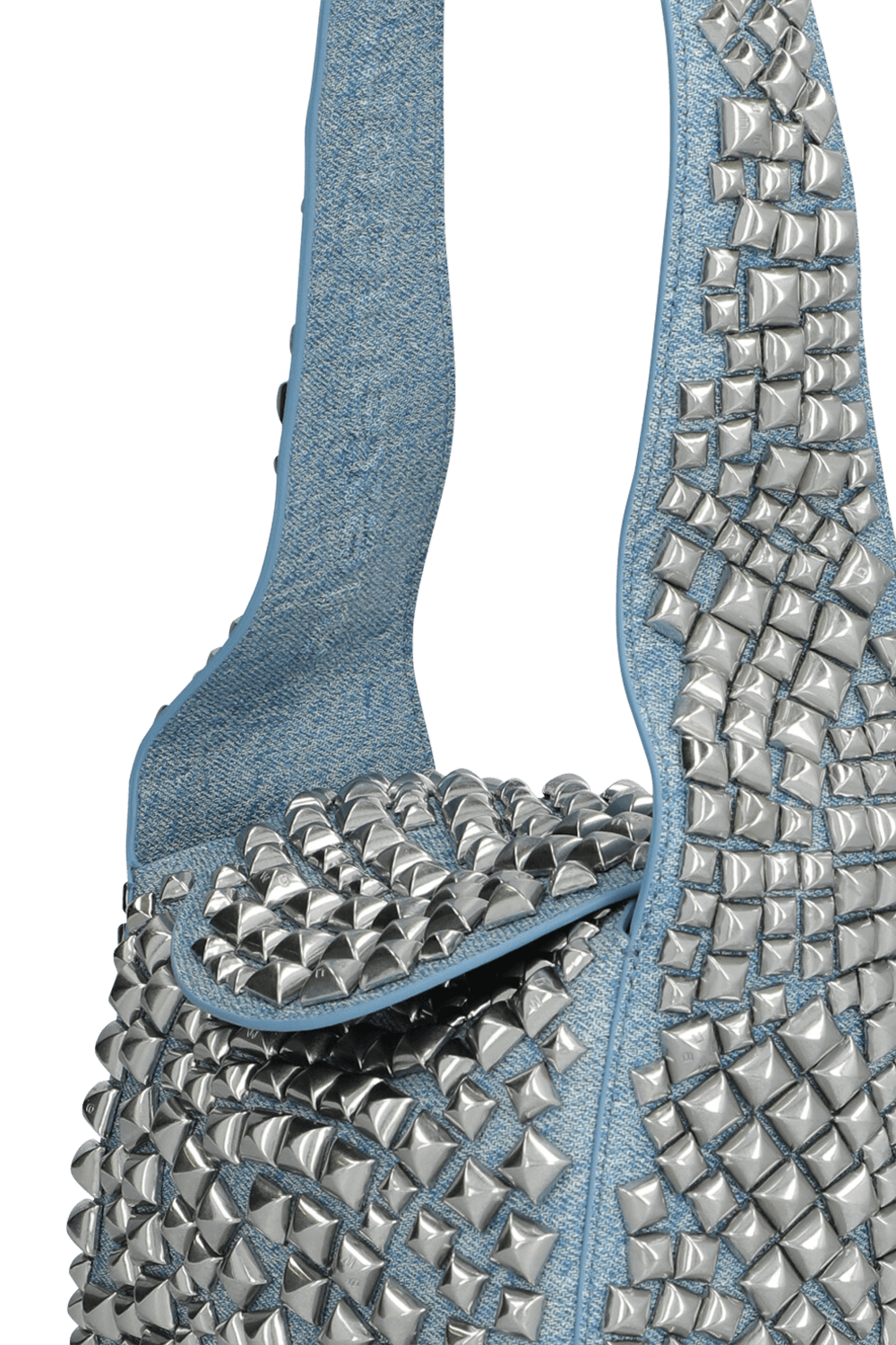 תמונת תקריב של תיק ניטים