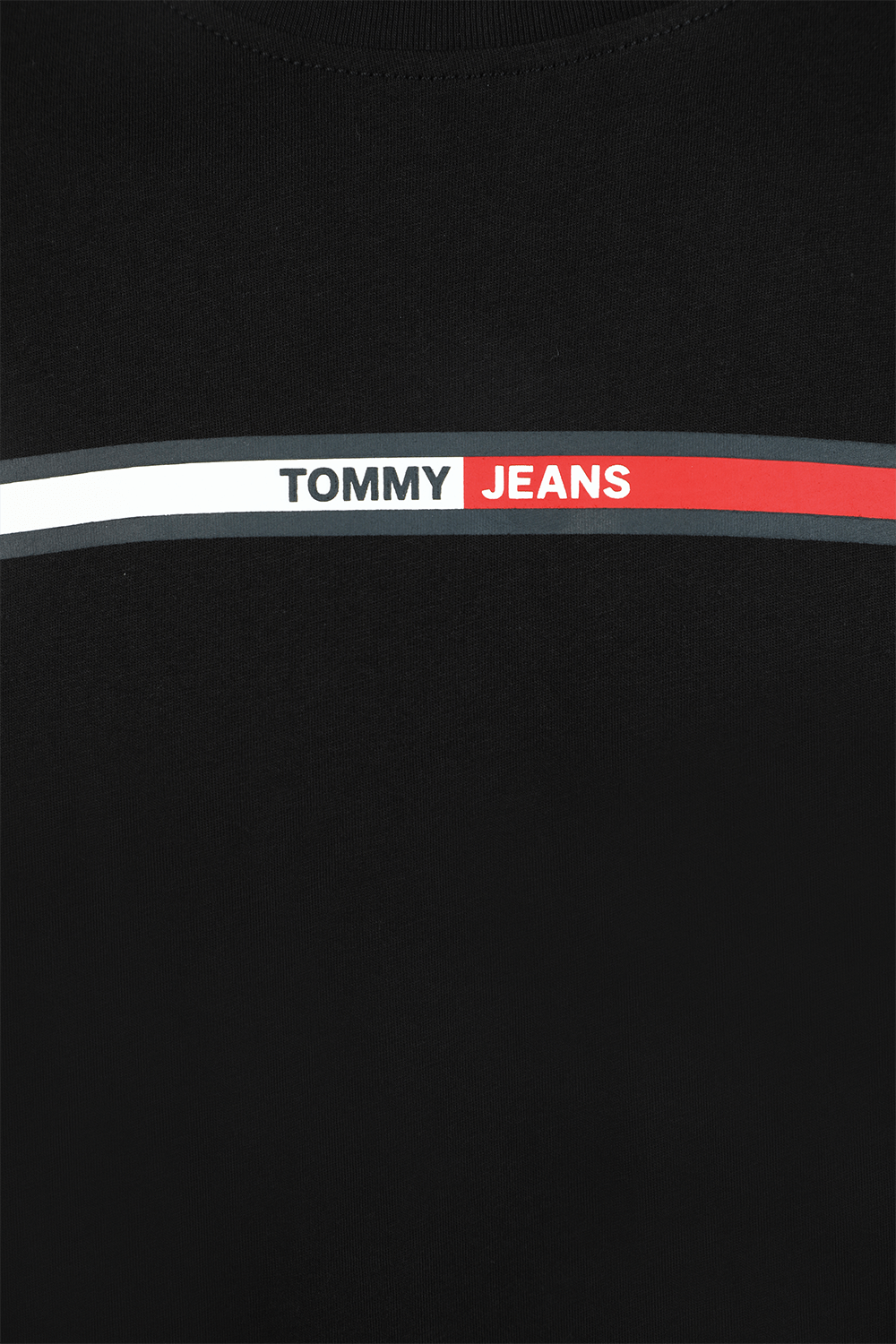 חולצת טי שחורה ממותגת TOMMY HILFIGER