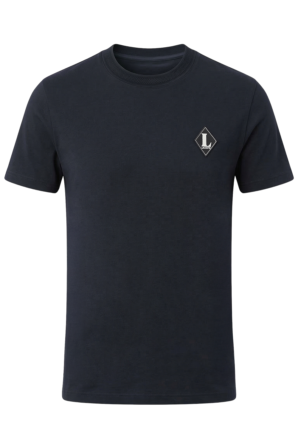 תמונה קידמית של חולצת טי