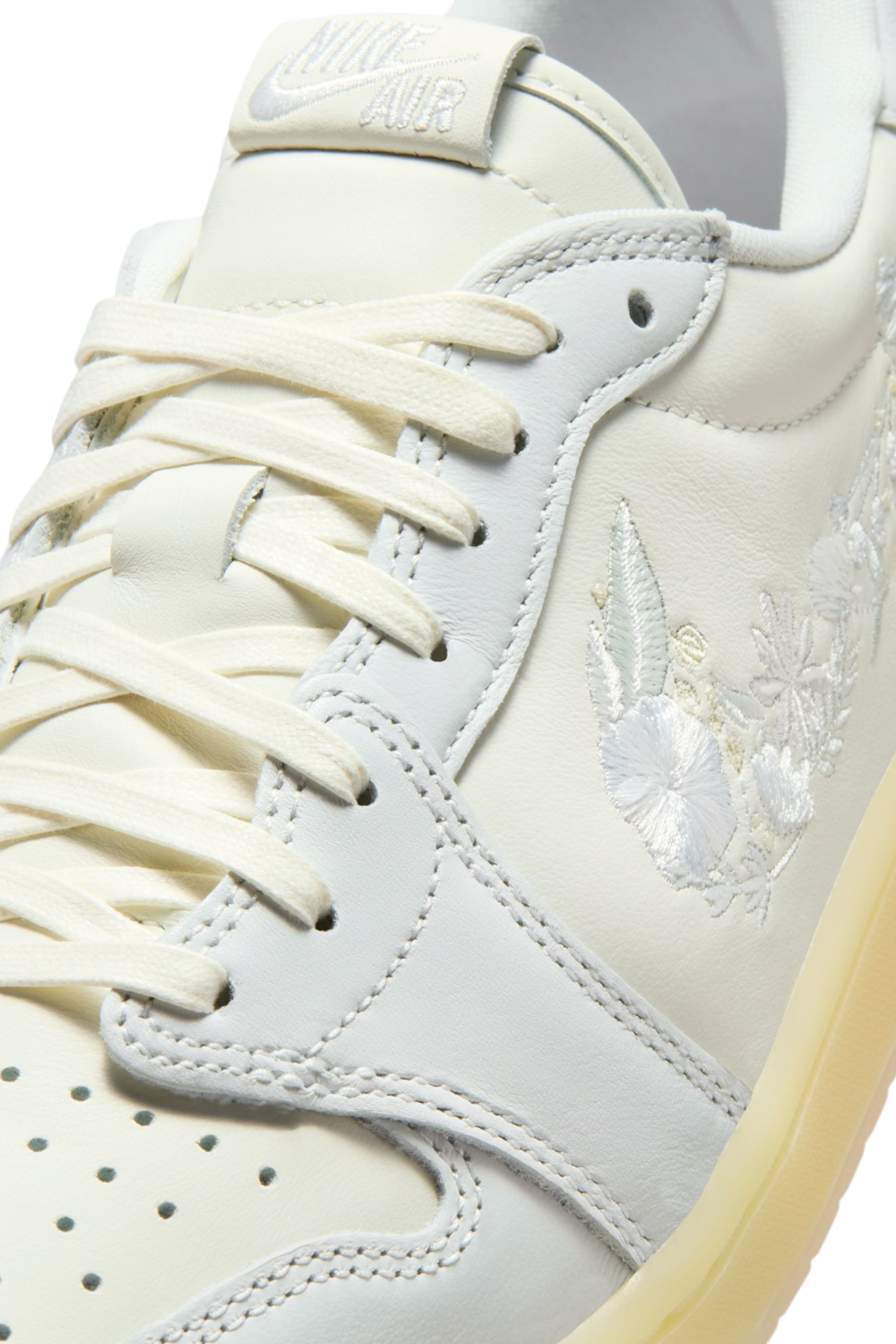 נעלי סניקרס אייר ג&rsquo;ורדן 1 רטרו לואו או־ג&rsquo;י