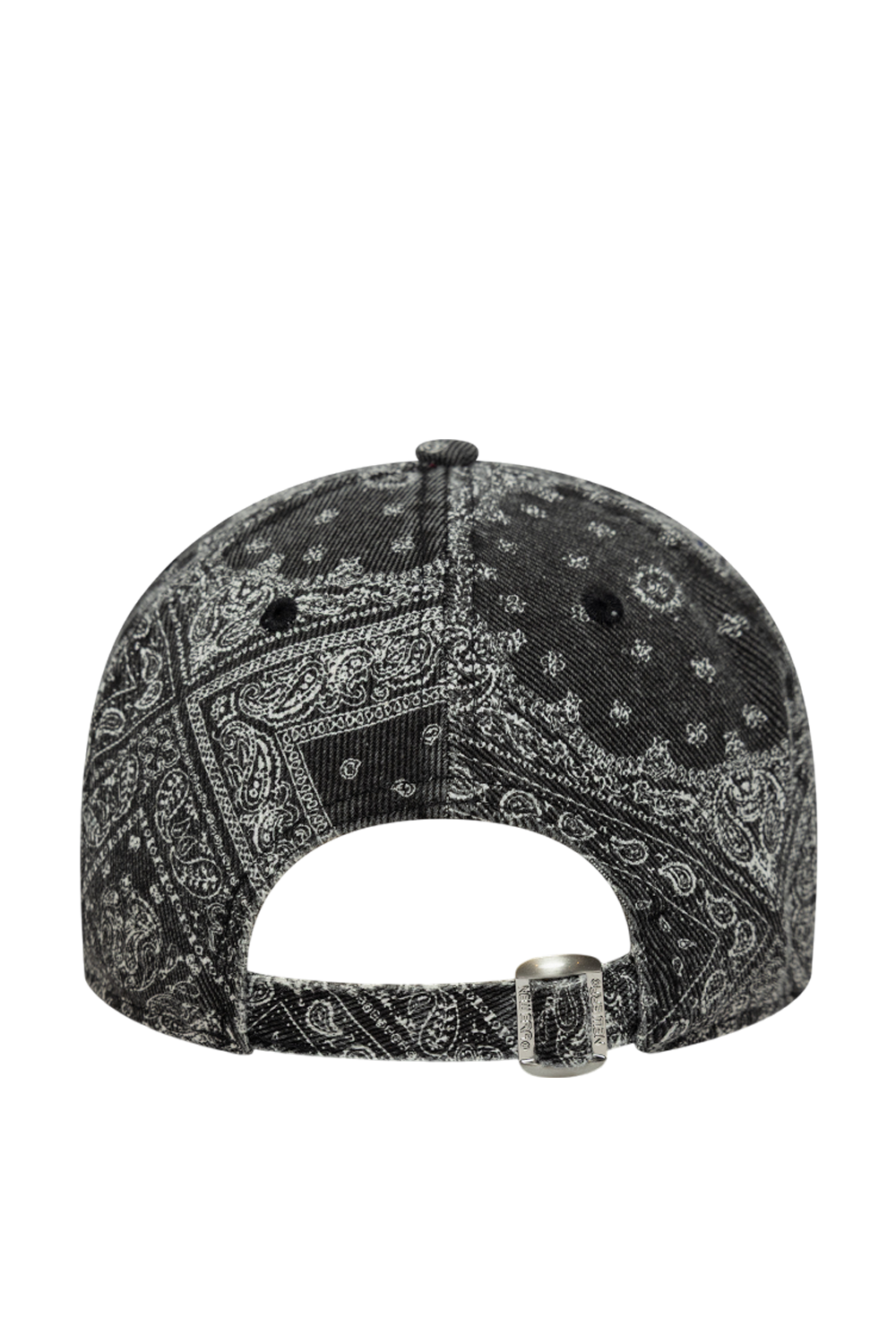 תמונה אחורית של כובע מצחייה