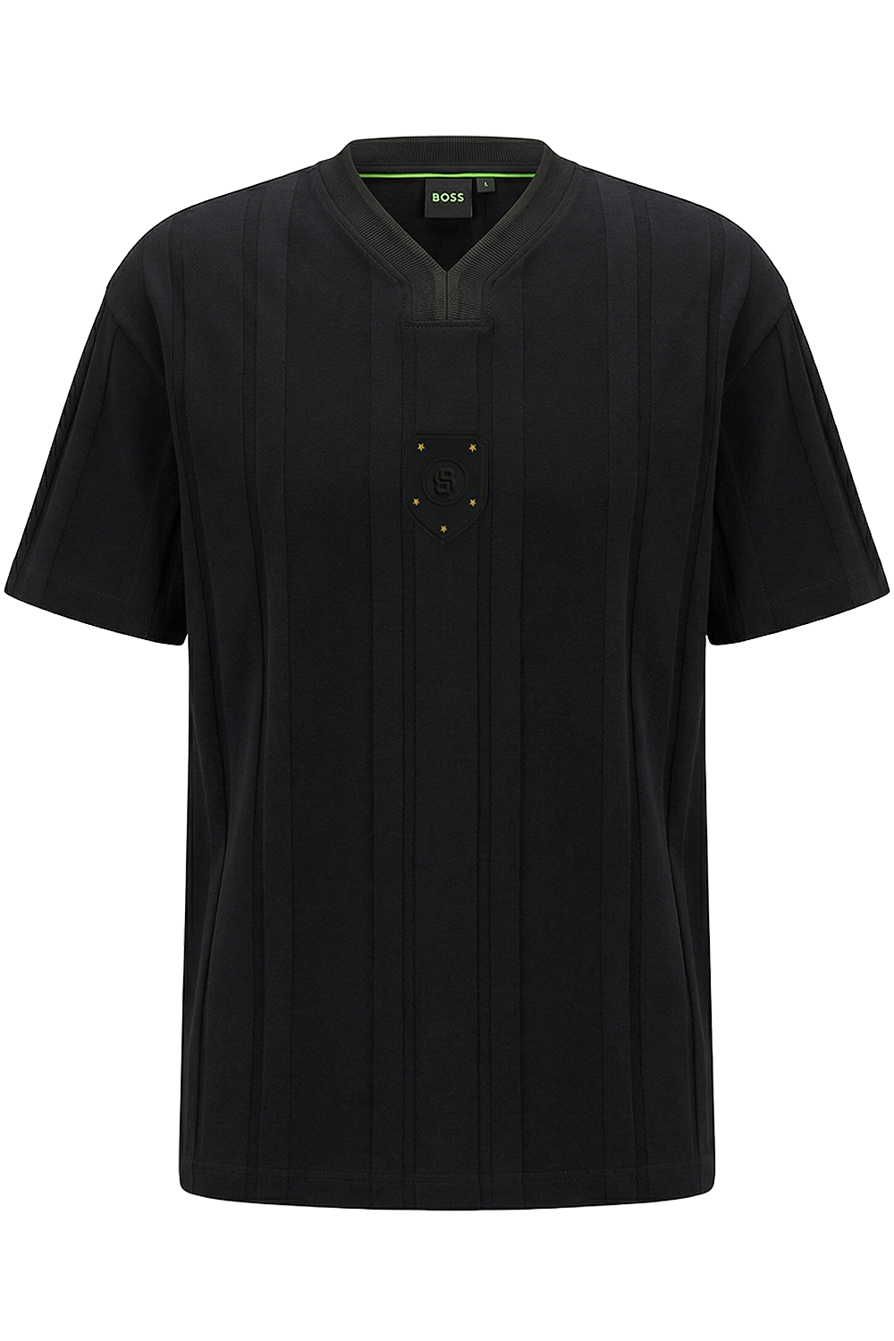 תמונה קידמית של חולצת טי בגזרה משוחררת