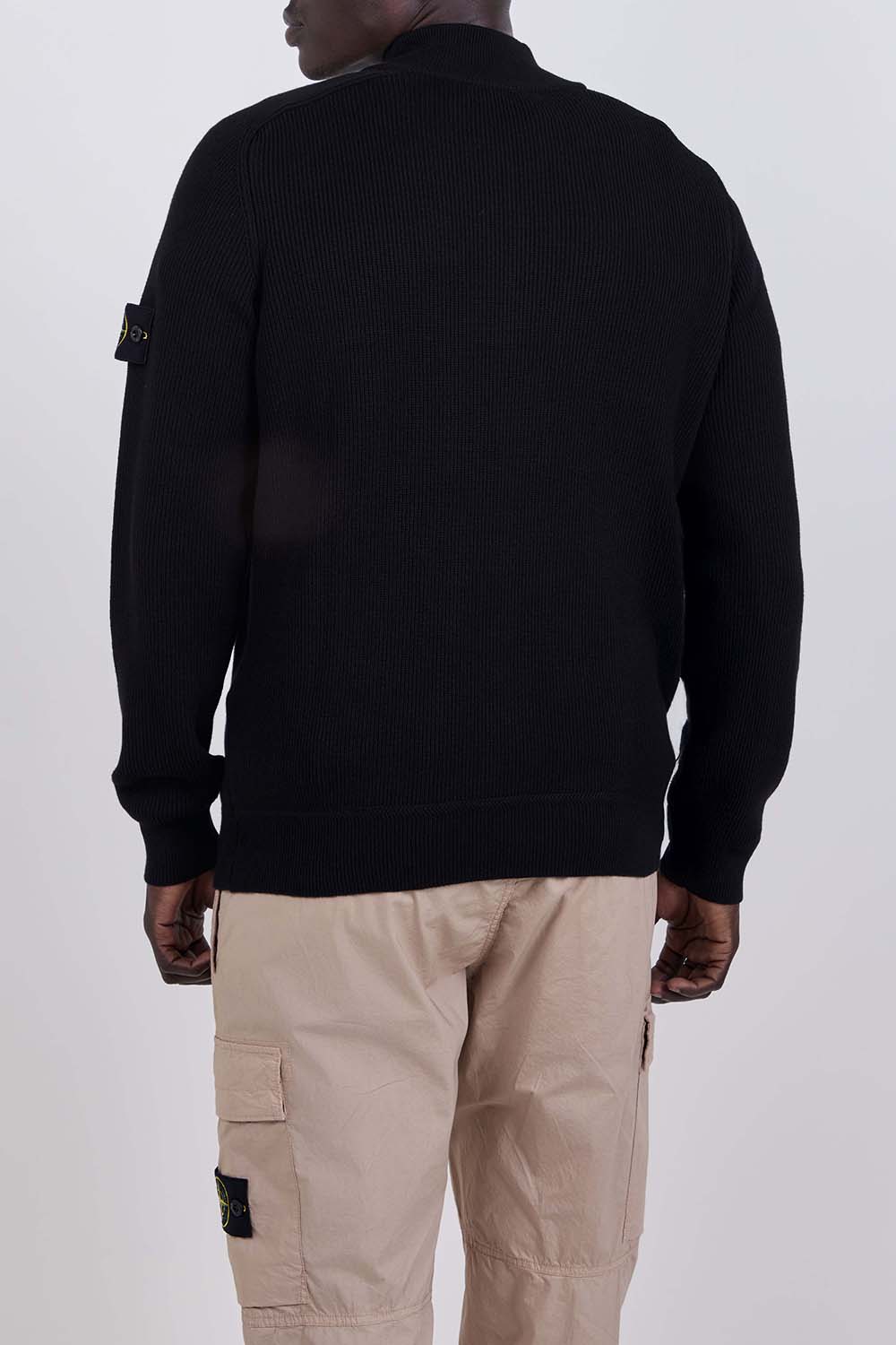 תמונת דוגמן אחורית של סריג חצי רוכסן