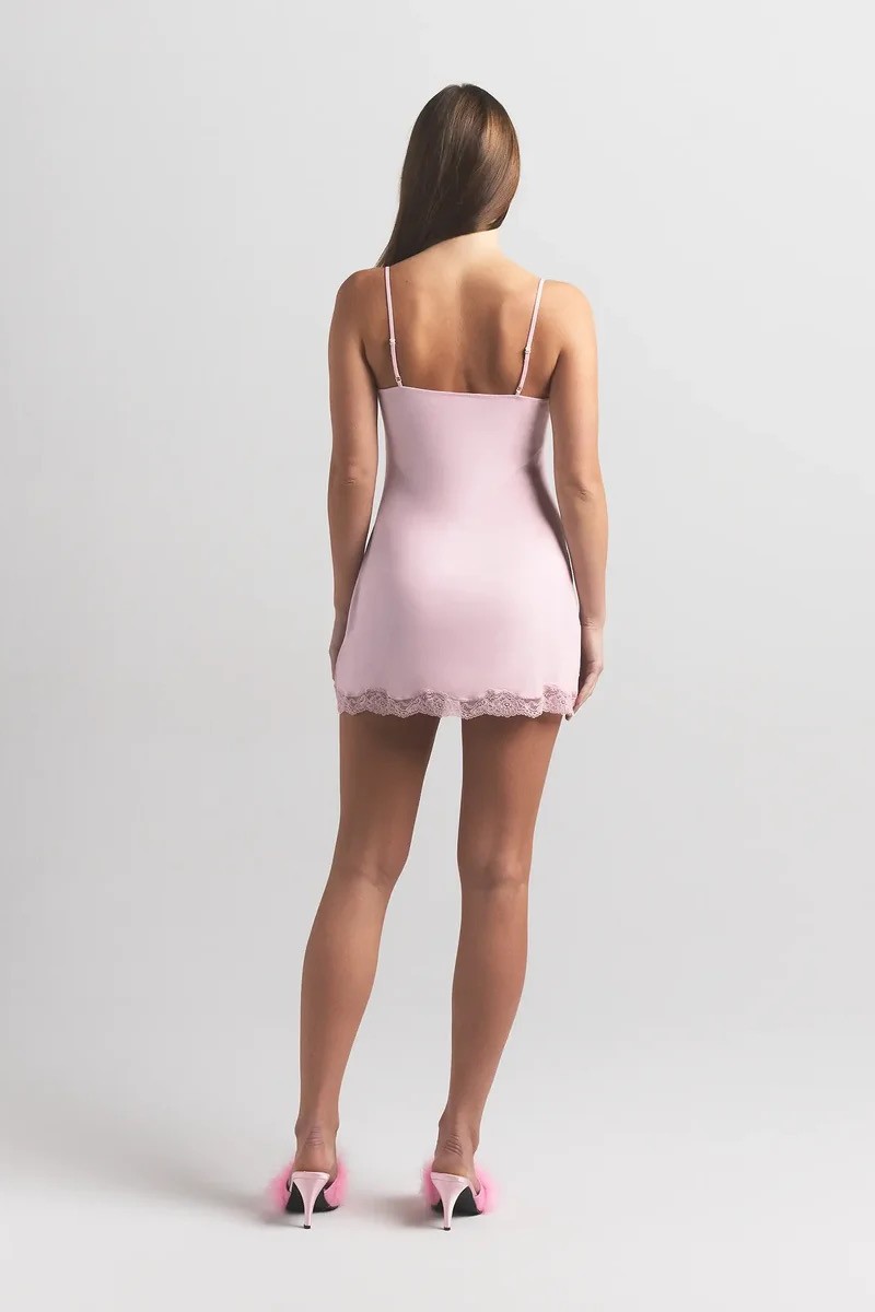 תמונת דוגמן אחורית של MINI DRESS