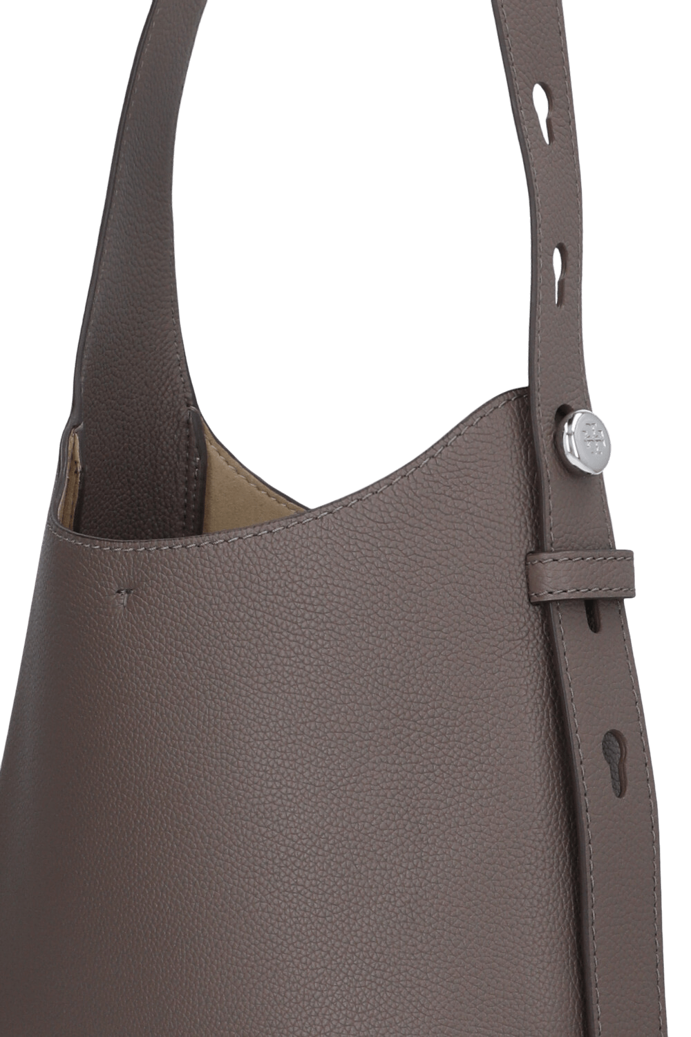 תמונת תקריב של תיק נשיאה קטן