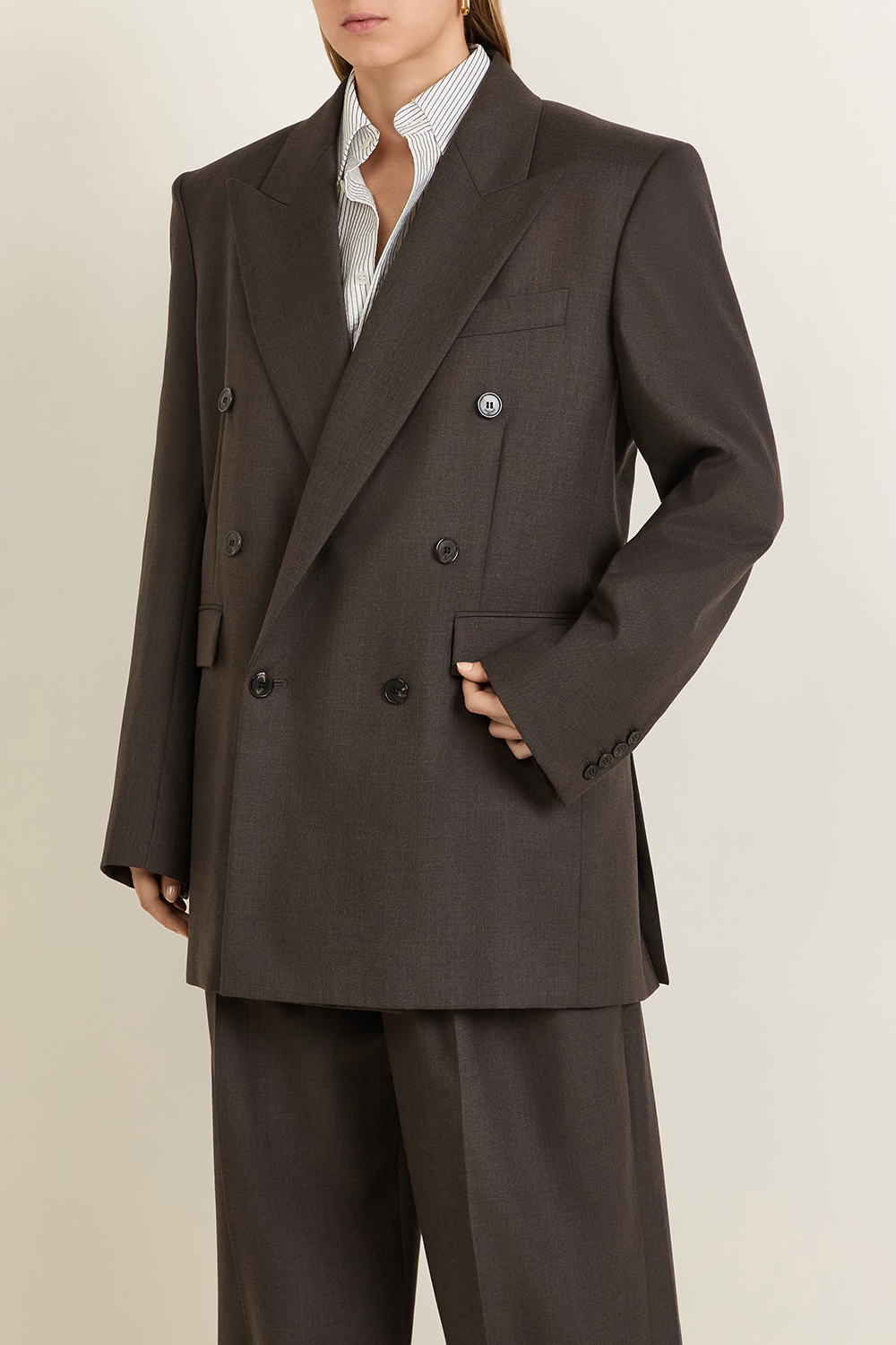 תמונת דוגמן קידמית של ז'קט מחוייט