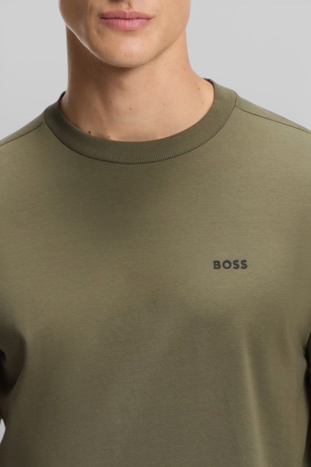 תמונת תקריב דוגמן של חולצת טי