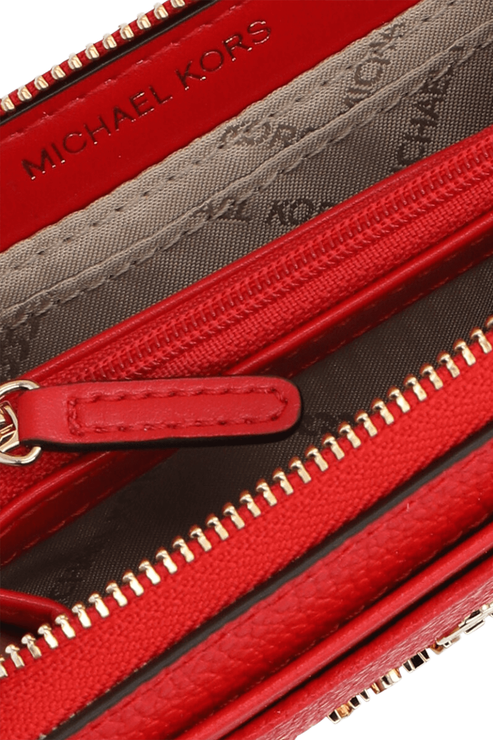 תמונת פנים של ארנק ג'ט סט