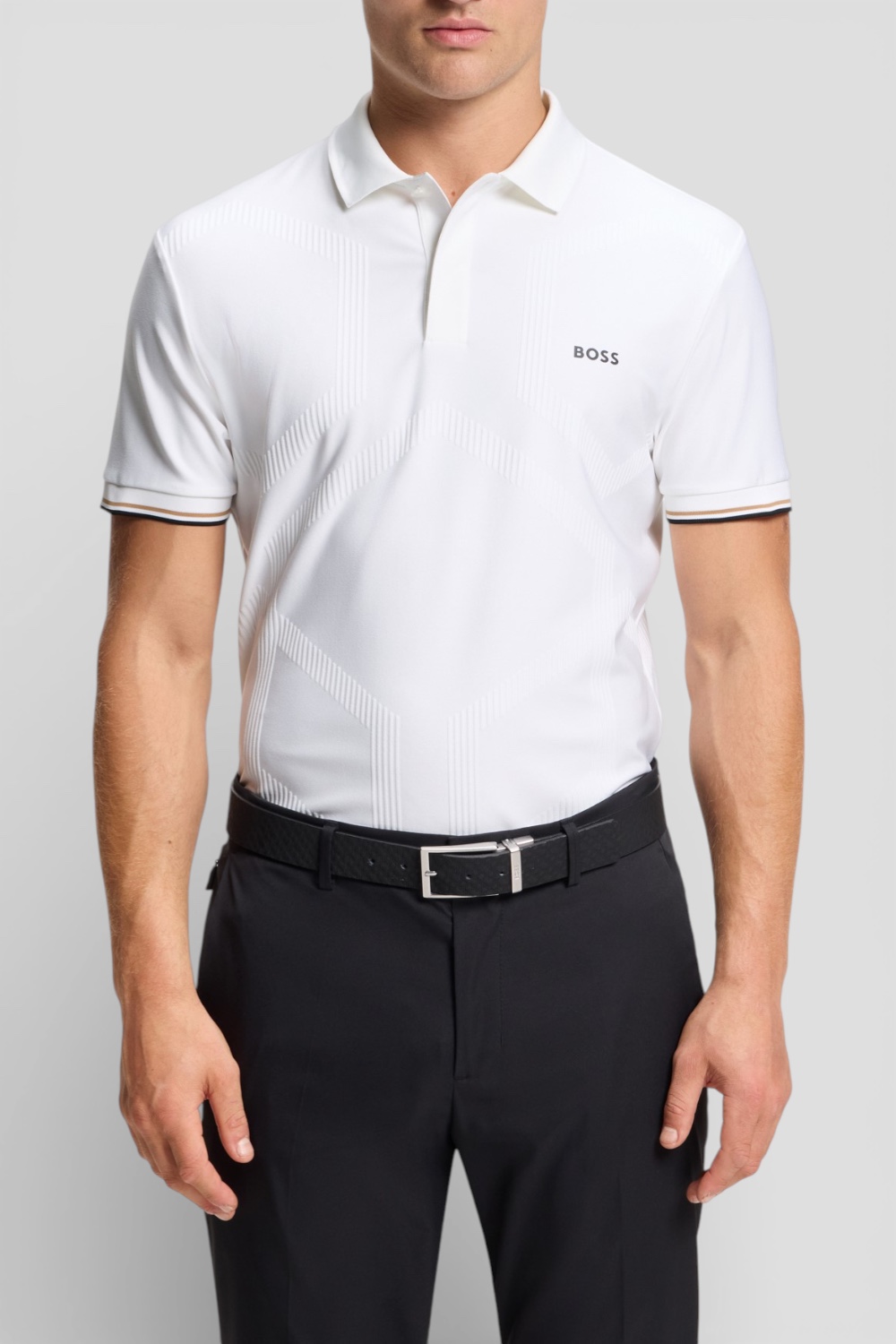 תמונת דוגמן קידמית של חולצת פולו