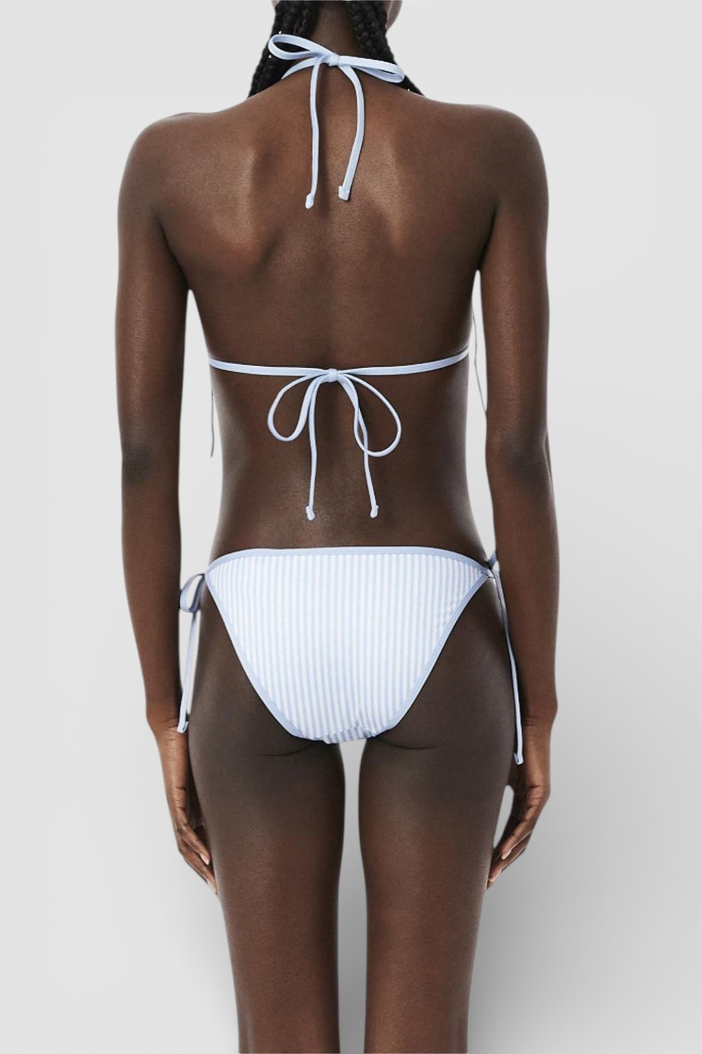 תמונת דוגמן אחורית של חזיית בקיני