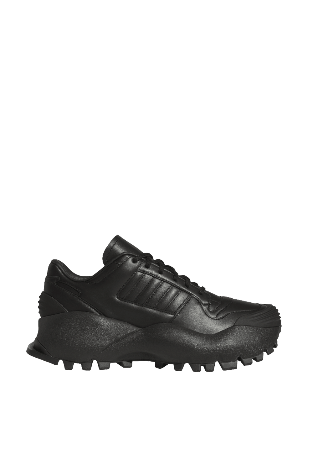 תמונה קידמית של נעלי סניקרס וילי צ'אווריה X אדידס