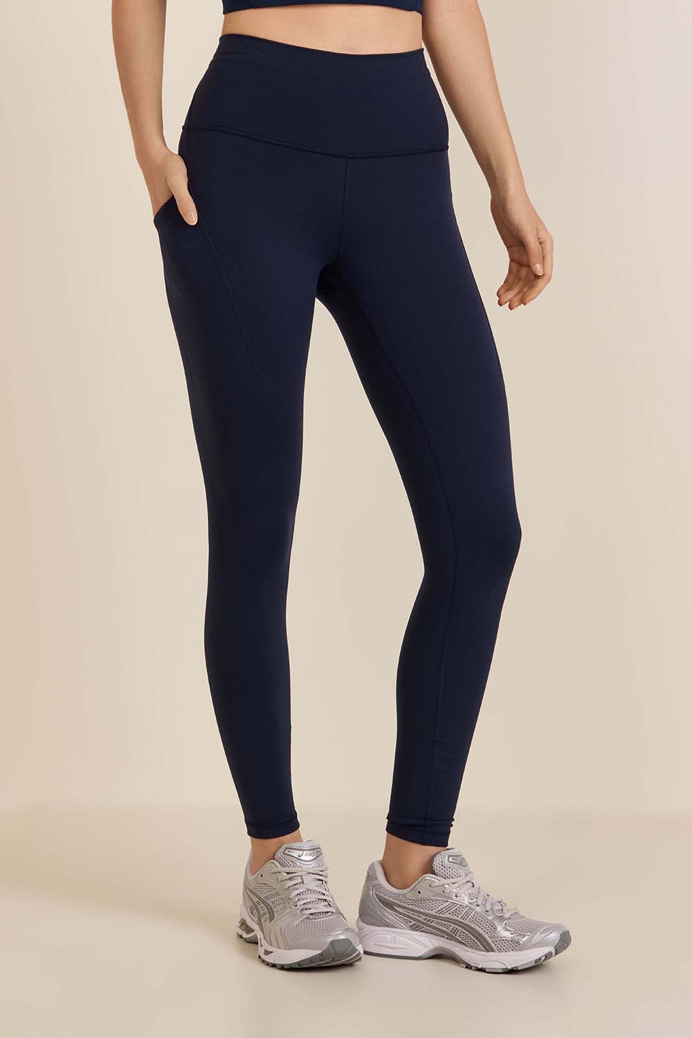 תמונת דוגמן קידמית של Wunder Train High-Rise Tight 25