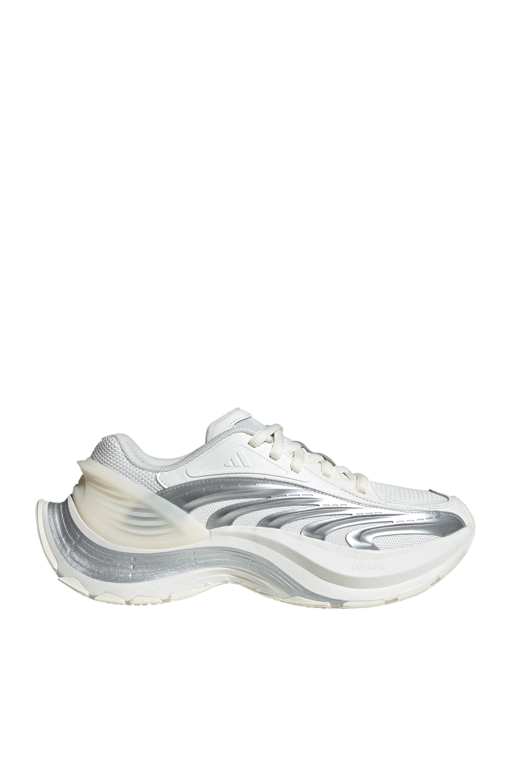 תמונה קידמית של נעלי ריצה XLG