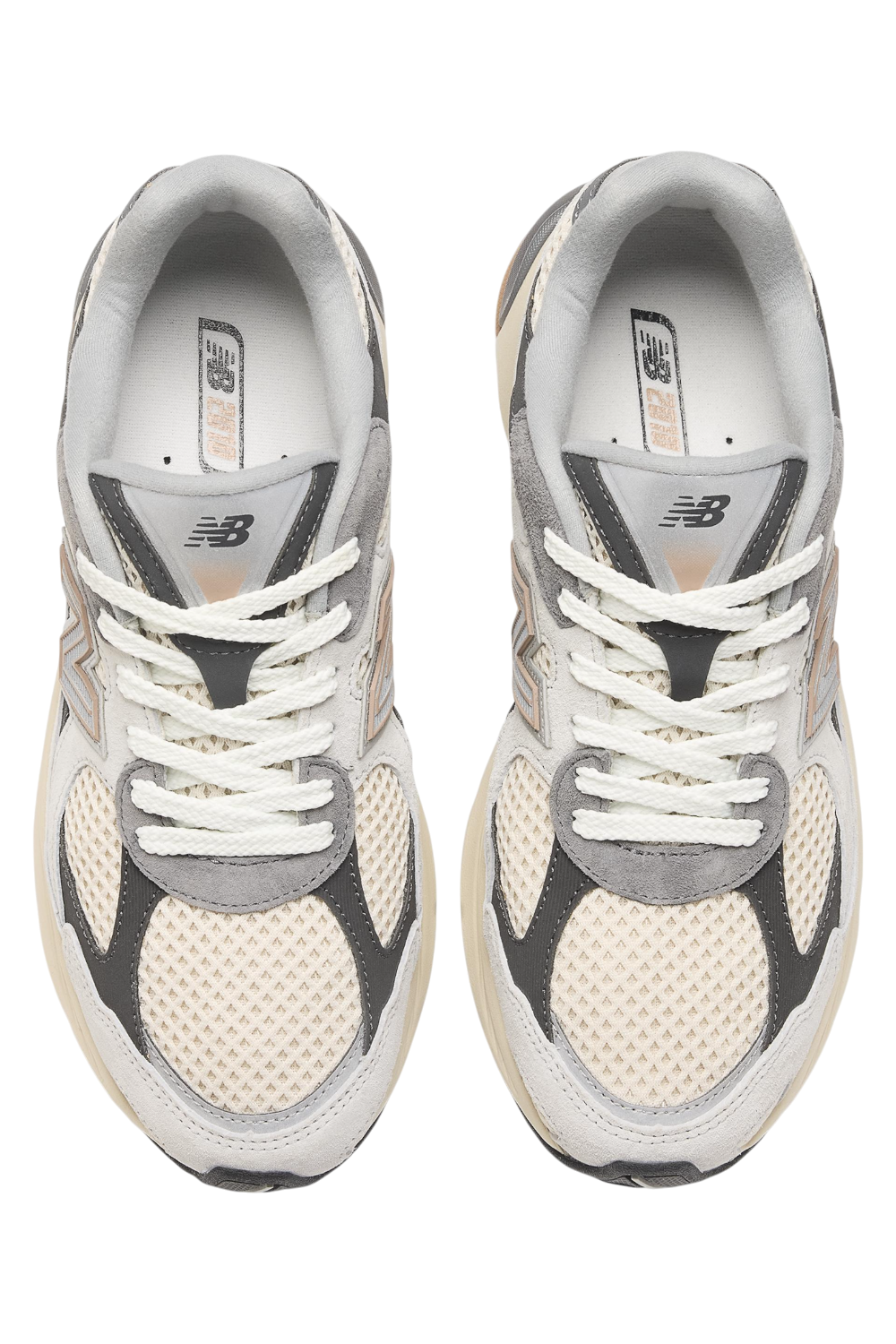 תמונת פנים של נעלי סניקרס 2010