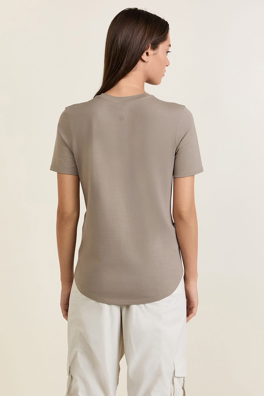 תמונת דוגמן אחורית של Love Crew