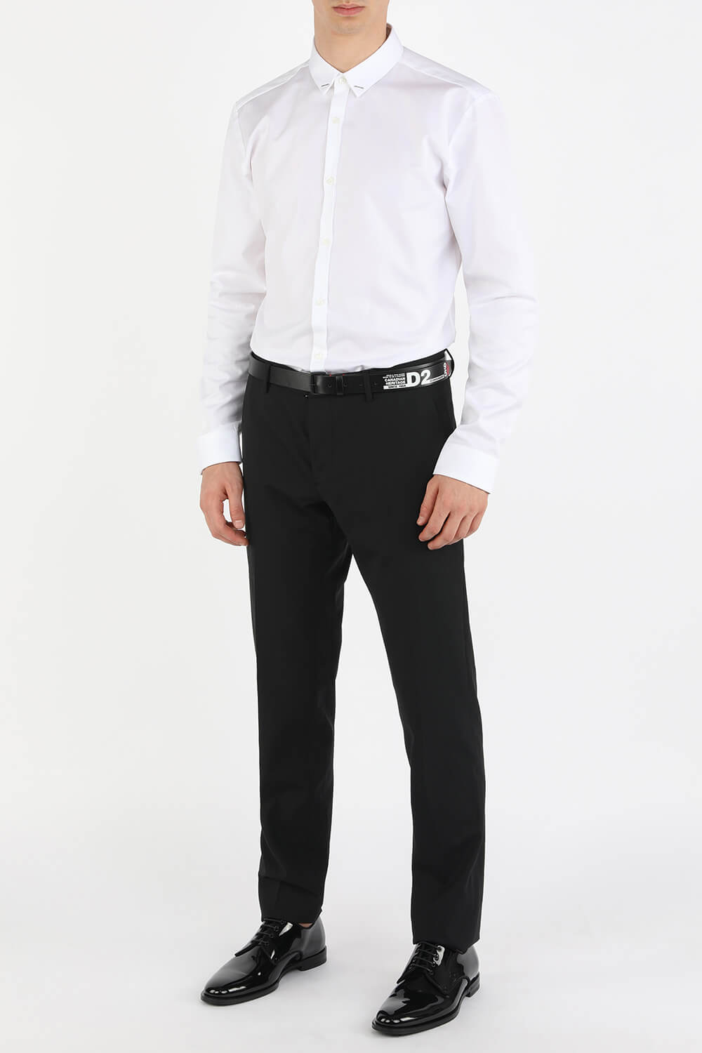 תמונת דוגמן קידמית של Leather Belt With Logo in Black