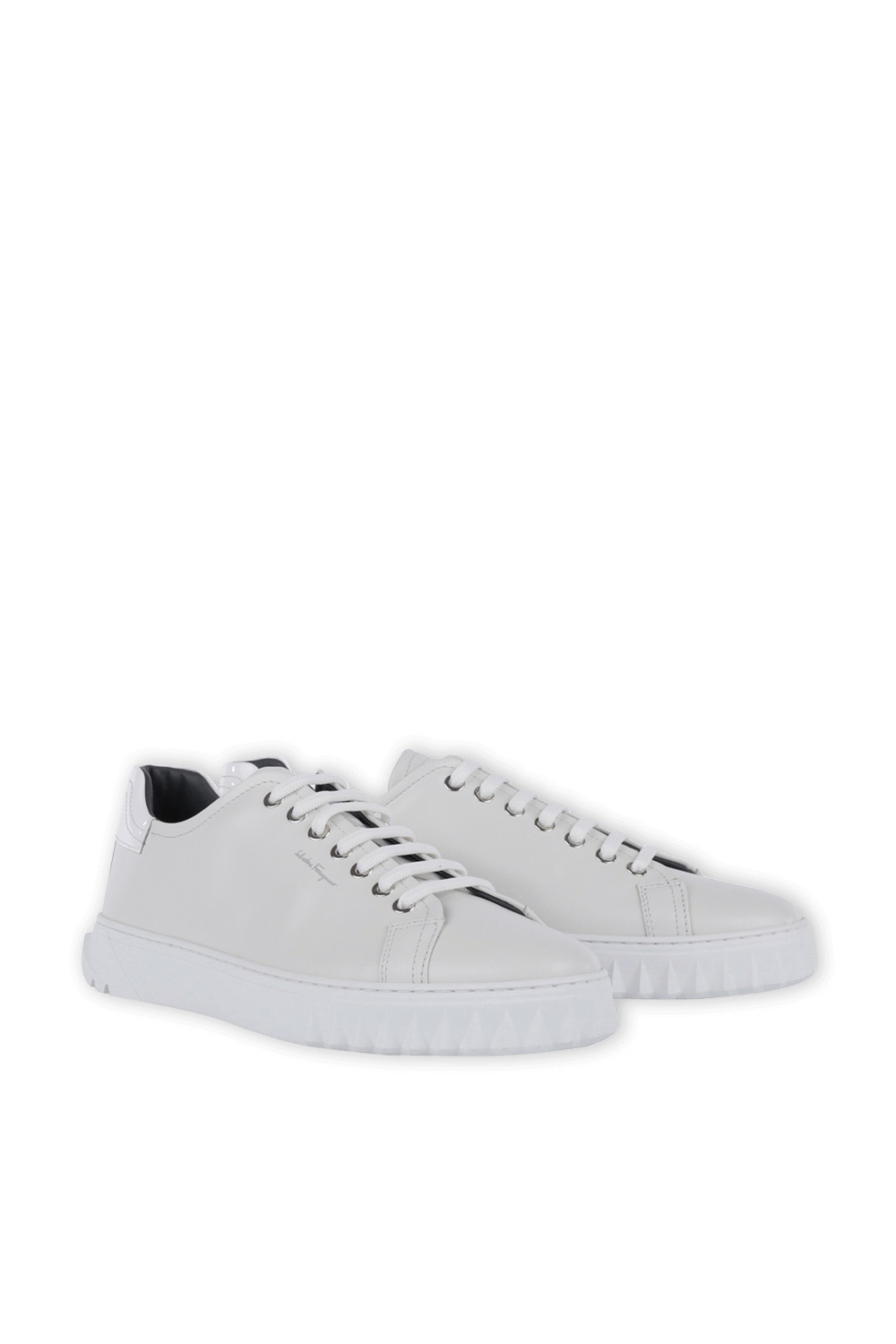תמונה אחורית של Sneaker Shoe in White