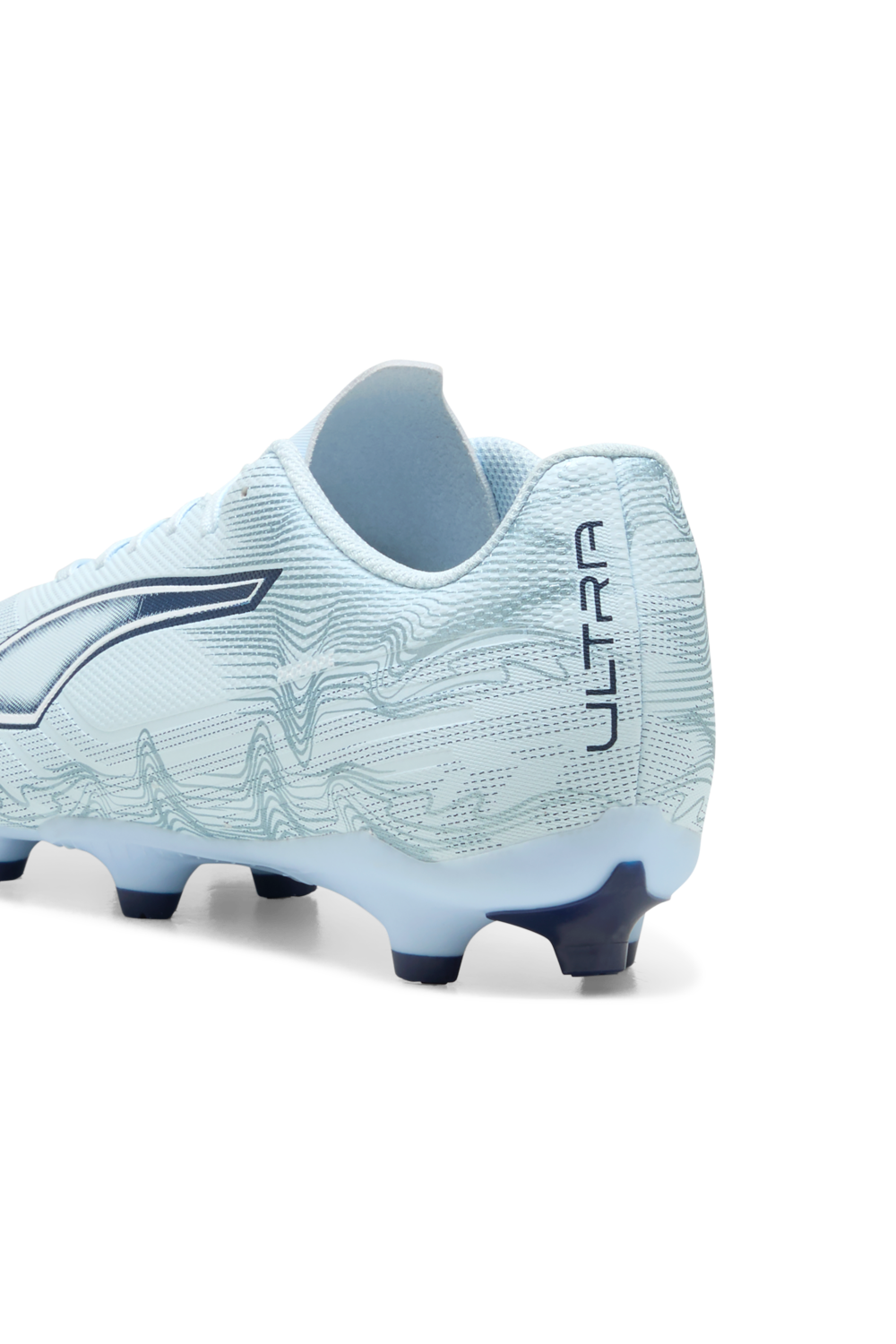 נעלי כדורגל