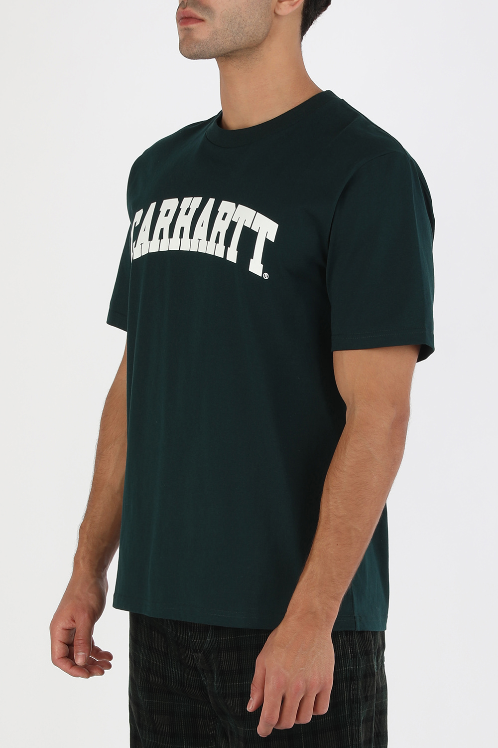 תמונת דוגמן אחורית של חולצת טי עם לוגו בצבע ירוק כהה