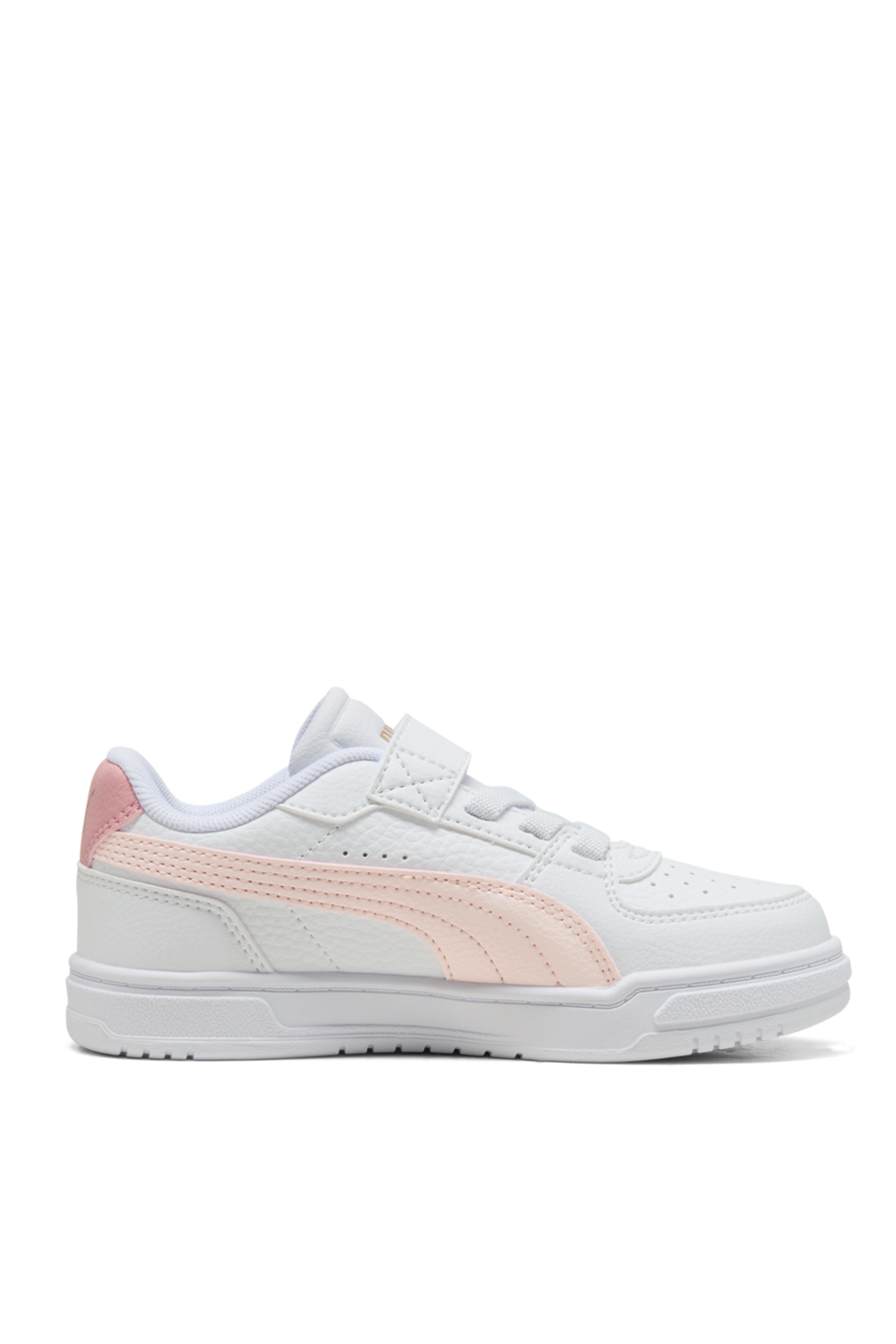 תמונה קידמית של נעלי סניקרס