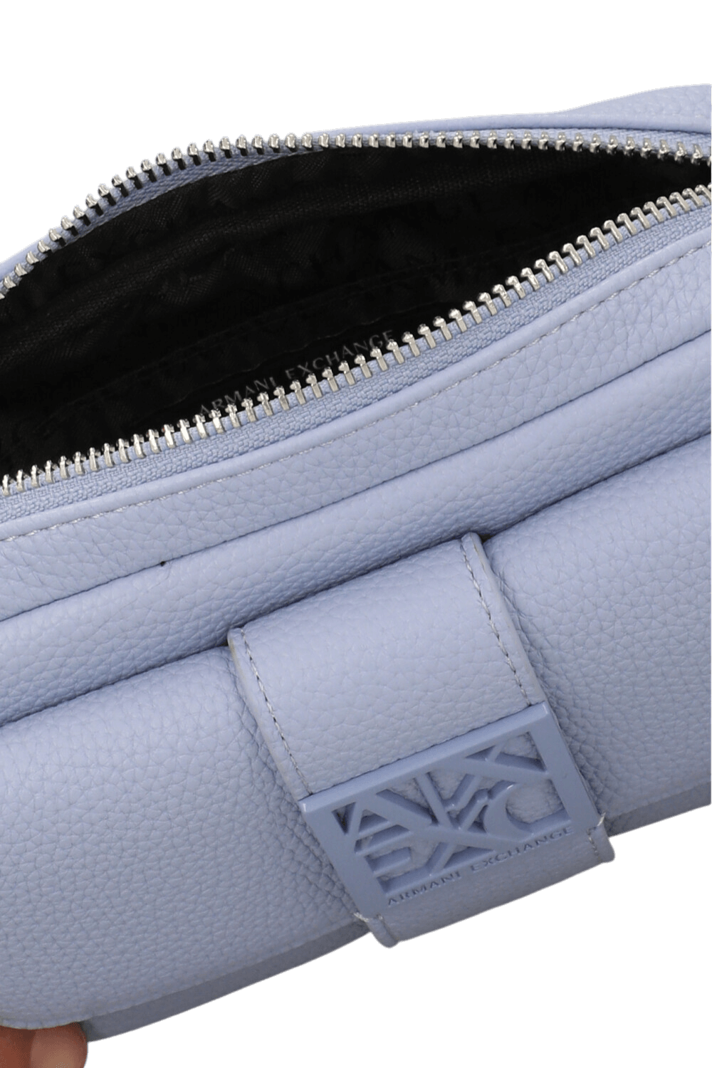 תמונת פנים של תיק קרוסבודי