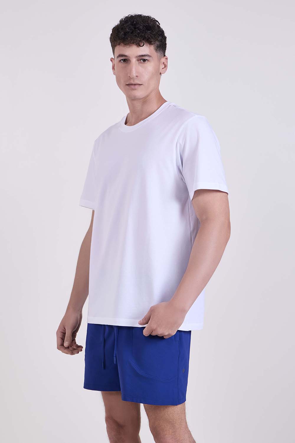 תמונת דוגמן קידמית של Zeroed In Short Sleeve Shirt