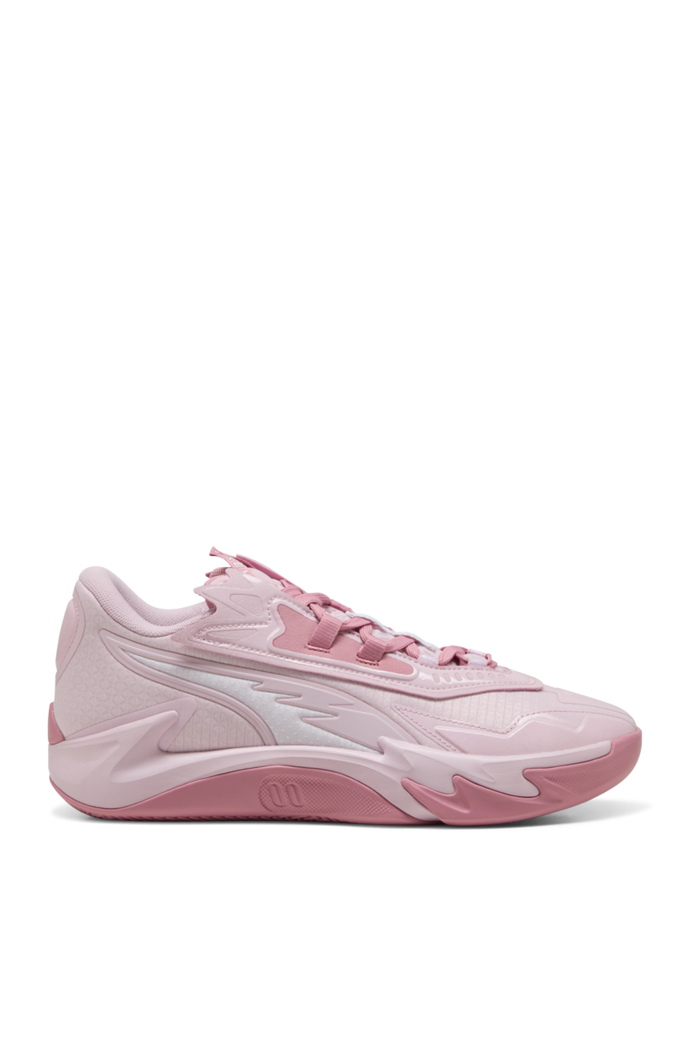 תמונה קידמית של נעלי כדורסל