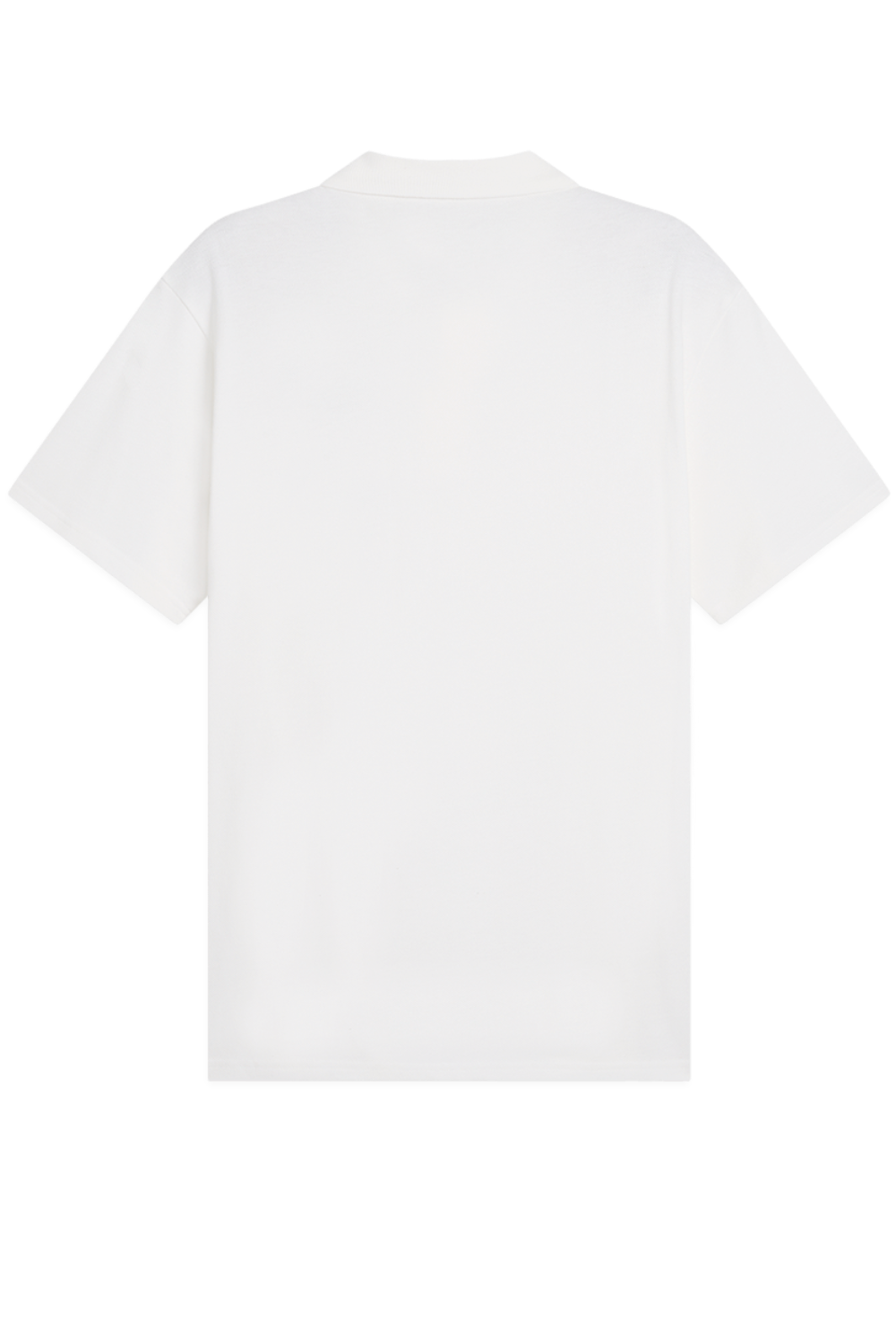 תמונה אחורית של חולצת פולו