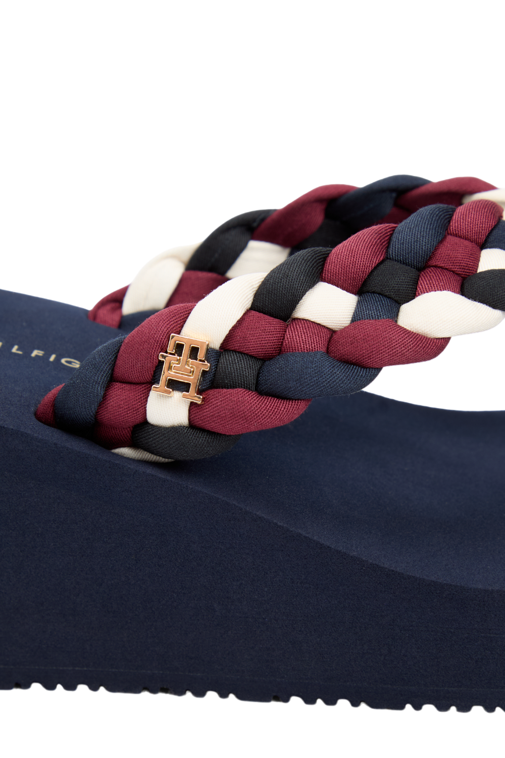 תמונת פנים של כפכפי אצבע