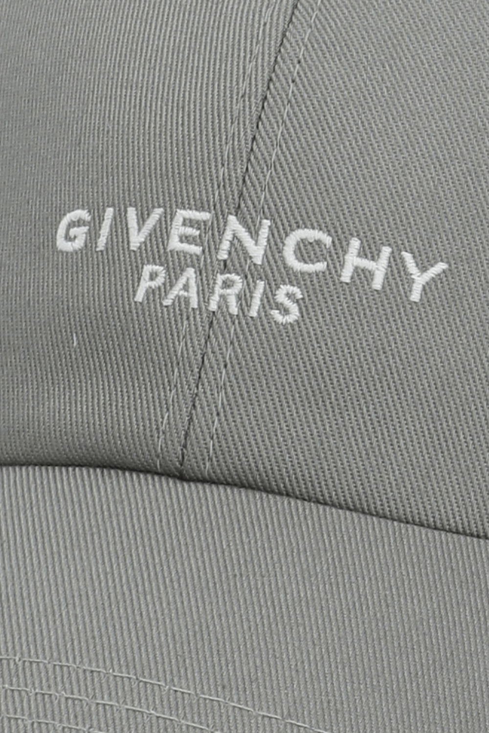 תמונת תקריב של כובע מצחייה