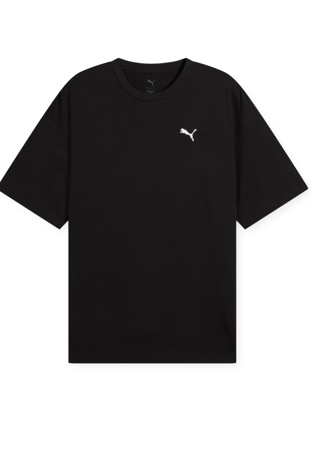 תמונה קידמית של חולצת טי אוברסייז