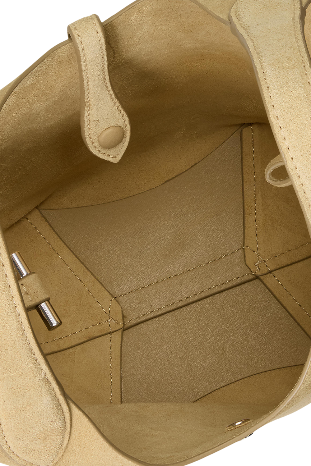 תמונת תקריב של תיק קרוסבודי זמש