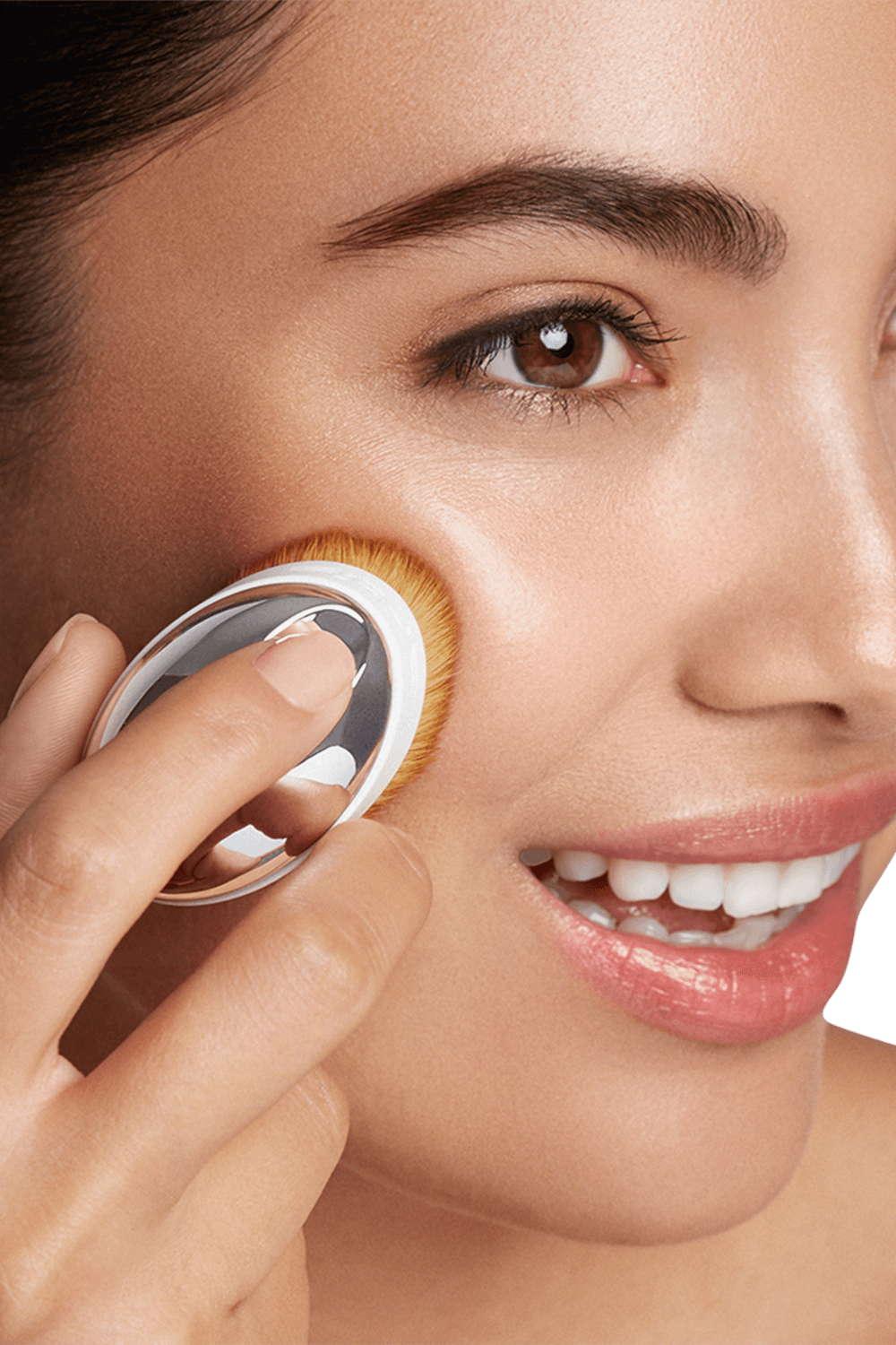 תמונת תקריב של Palm Brush Mini