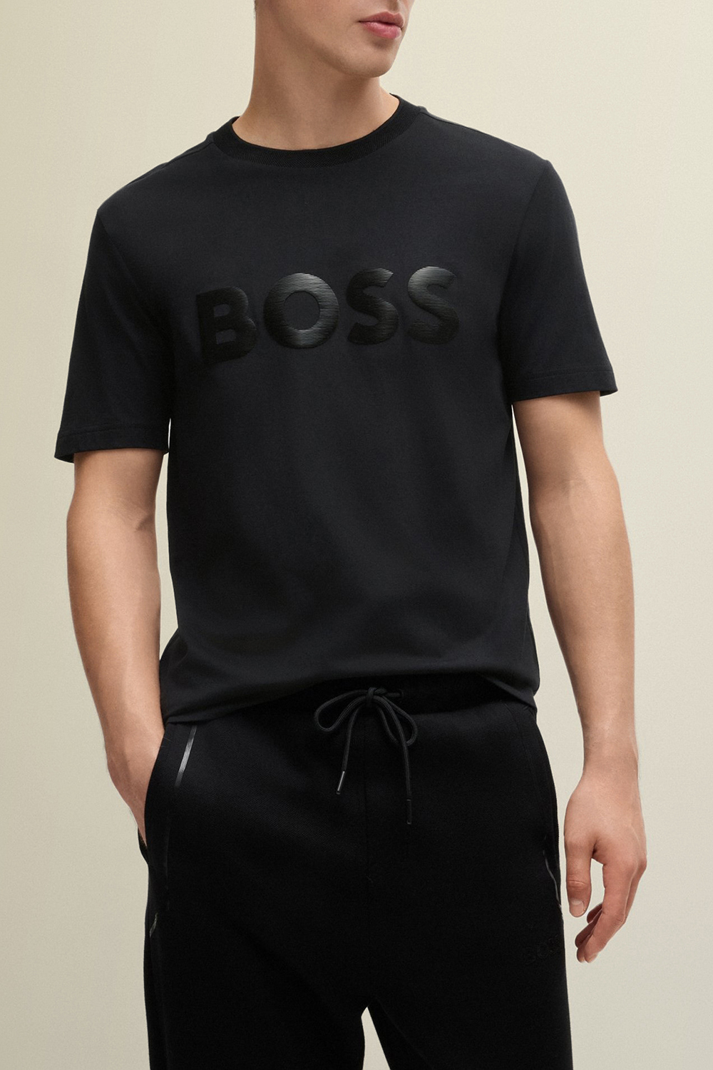 תמונת דוגמן קידמית של חולצת טי