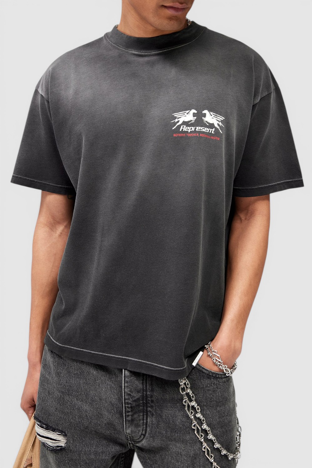 תמונת דוגמן קידמית של חולצת טי