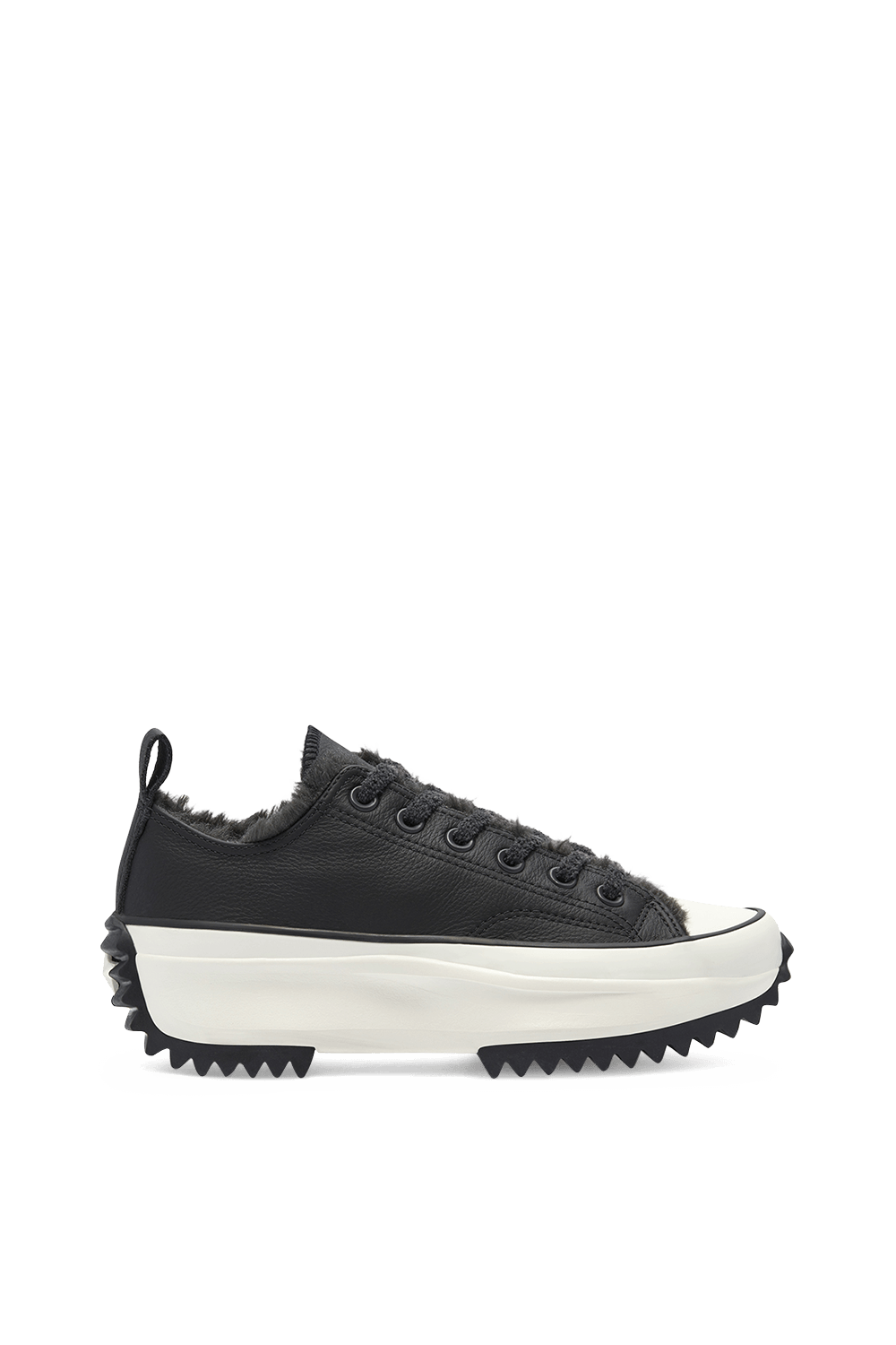 תמונה קידמית של Cozy Club Run Star Hike Low Top in Black