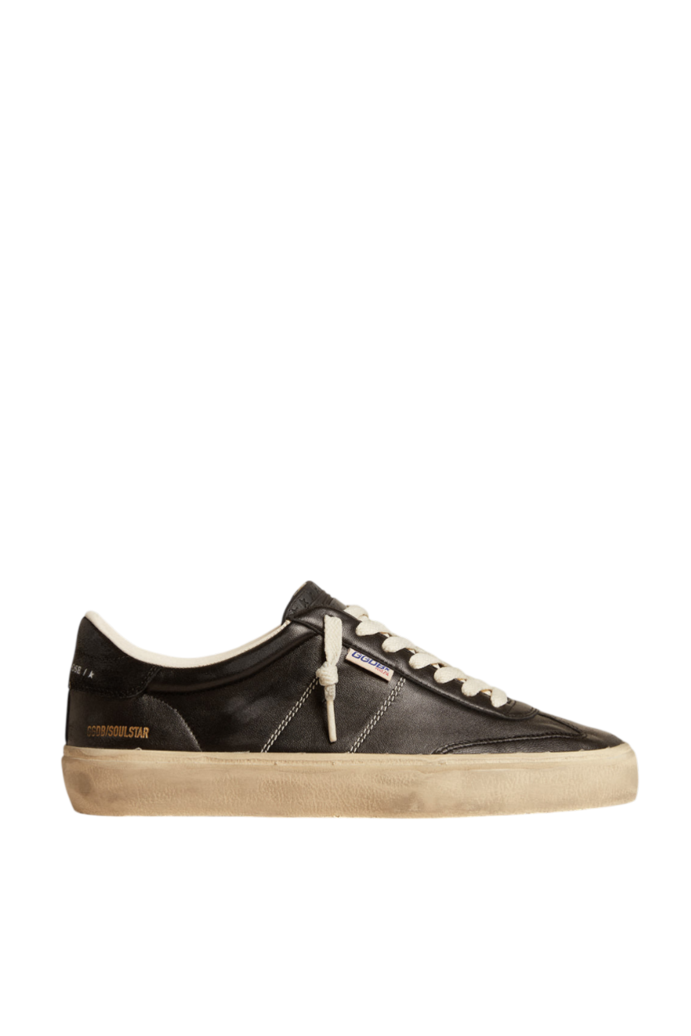 תמונה קידמית של נעלי סניקרס סול סטאר