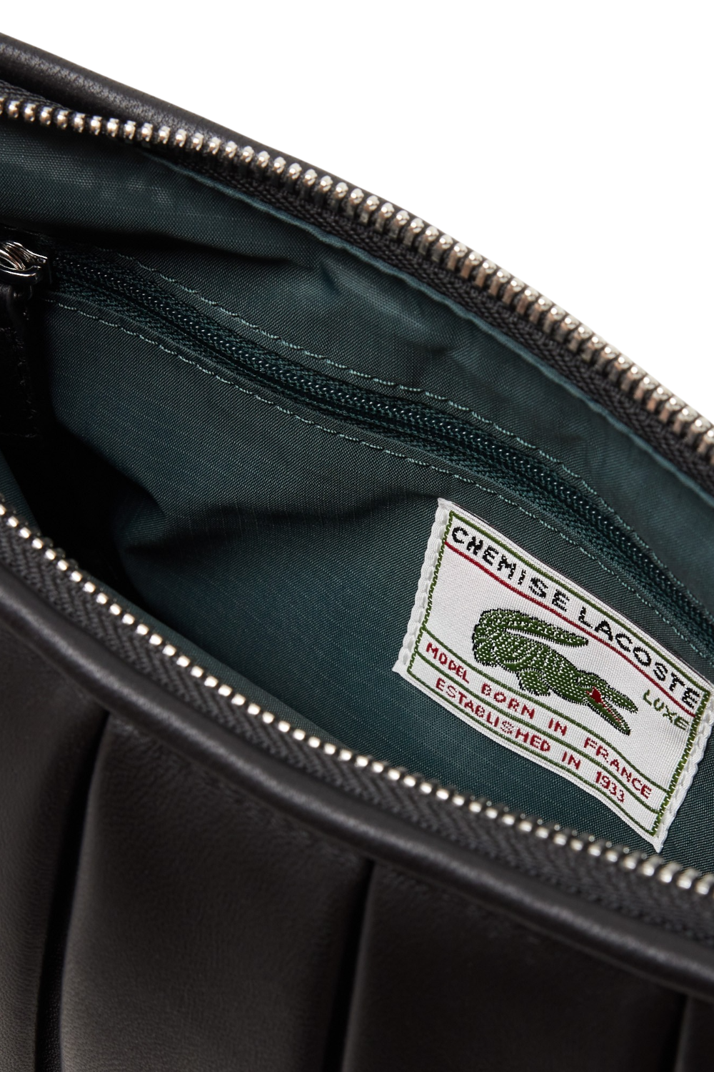 תמונת תקריב של תיק כתף לנגלן סמול