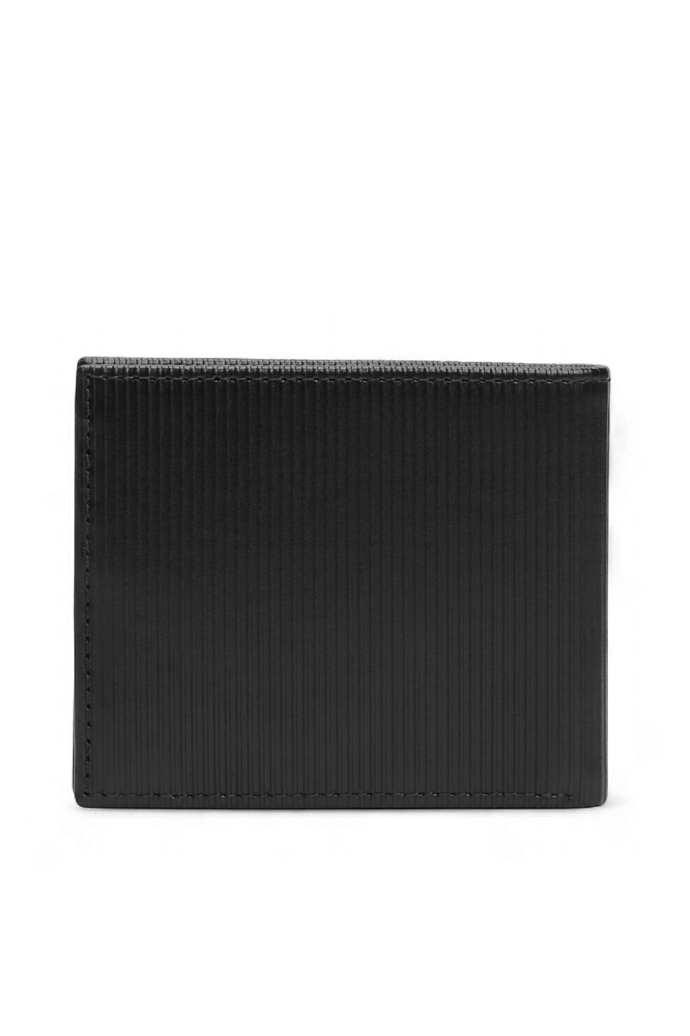 תמונה אחורית של ארנק מתקפל