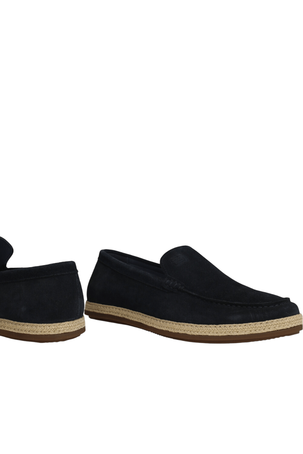 תמונת תקריב של נעלי מוקסין