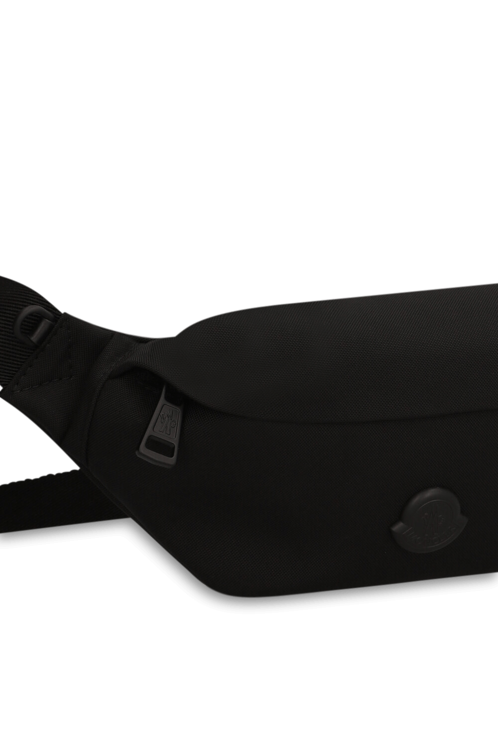 תמונת תקריב של תיק פאוץ' סמול