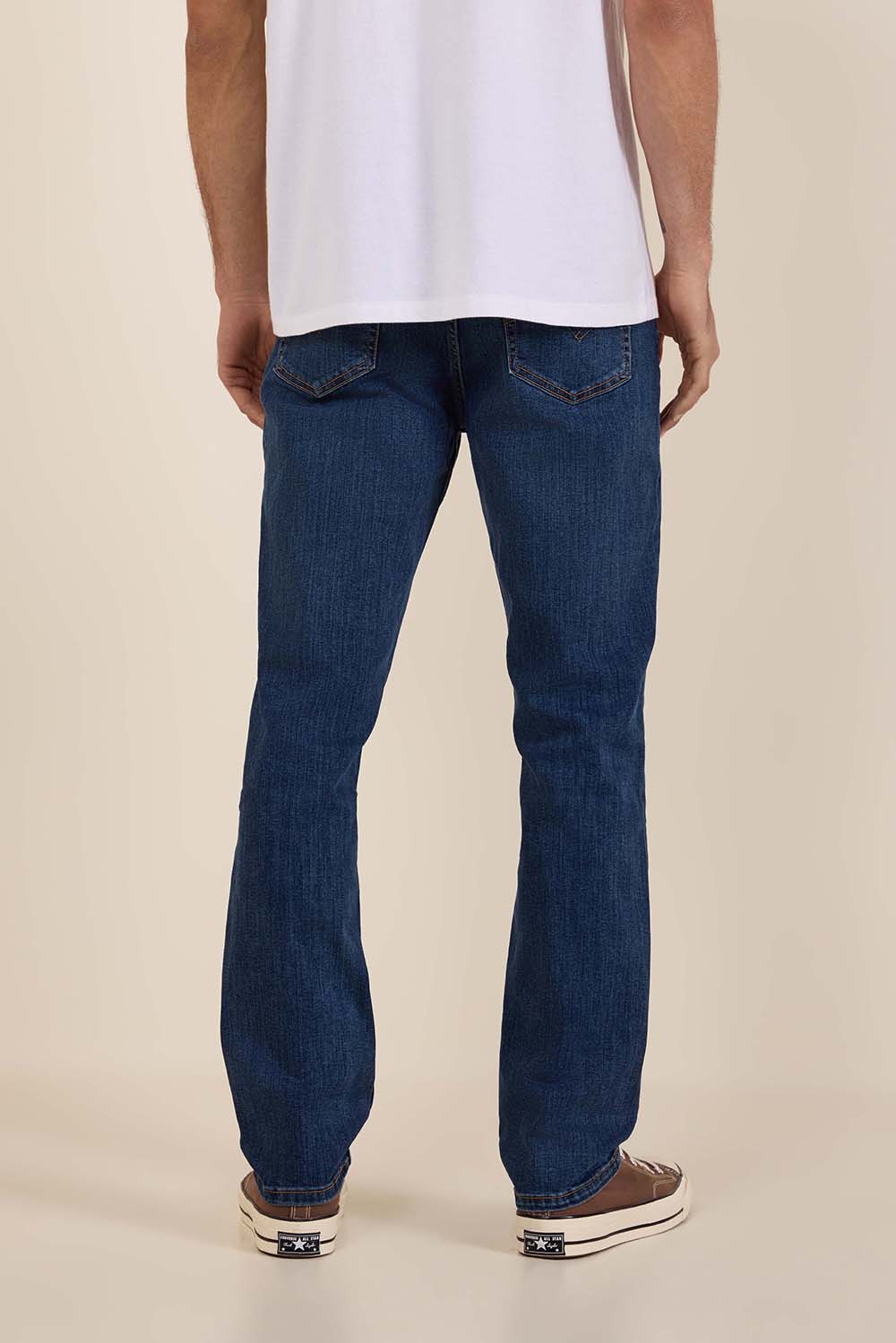 תמונת דוגמן אחורית של מכנסי ג'ינס סלים 511