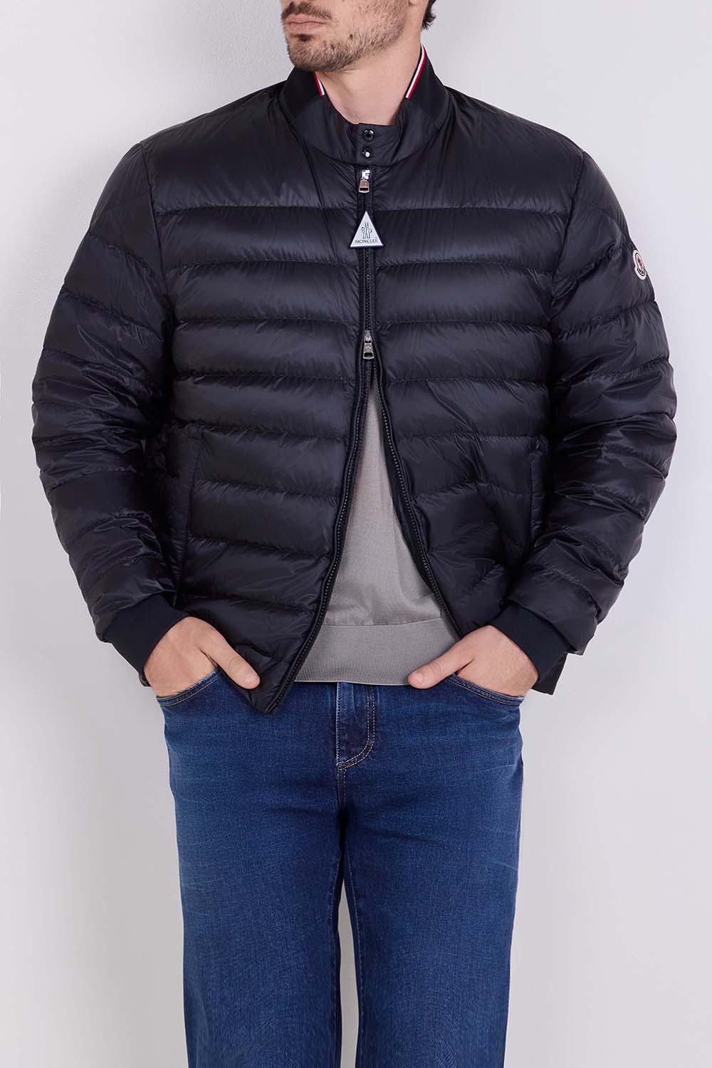 תמונת דוגמן קידמית של מעיל פוך