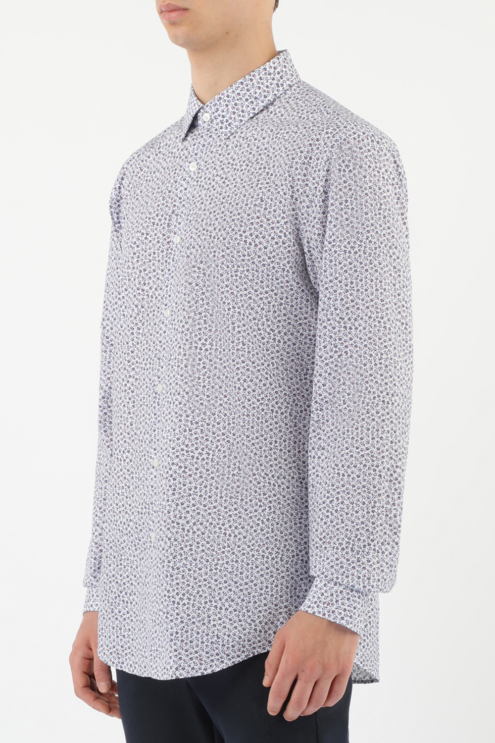 תמונת דוגמן קידמית של Button Down Flower Print Shirt in Blue and White